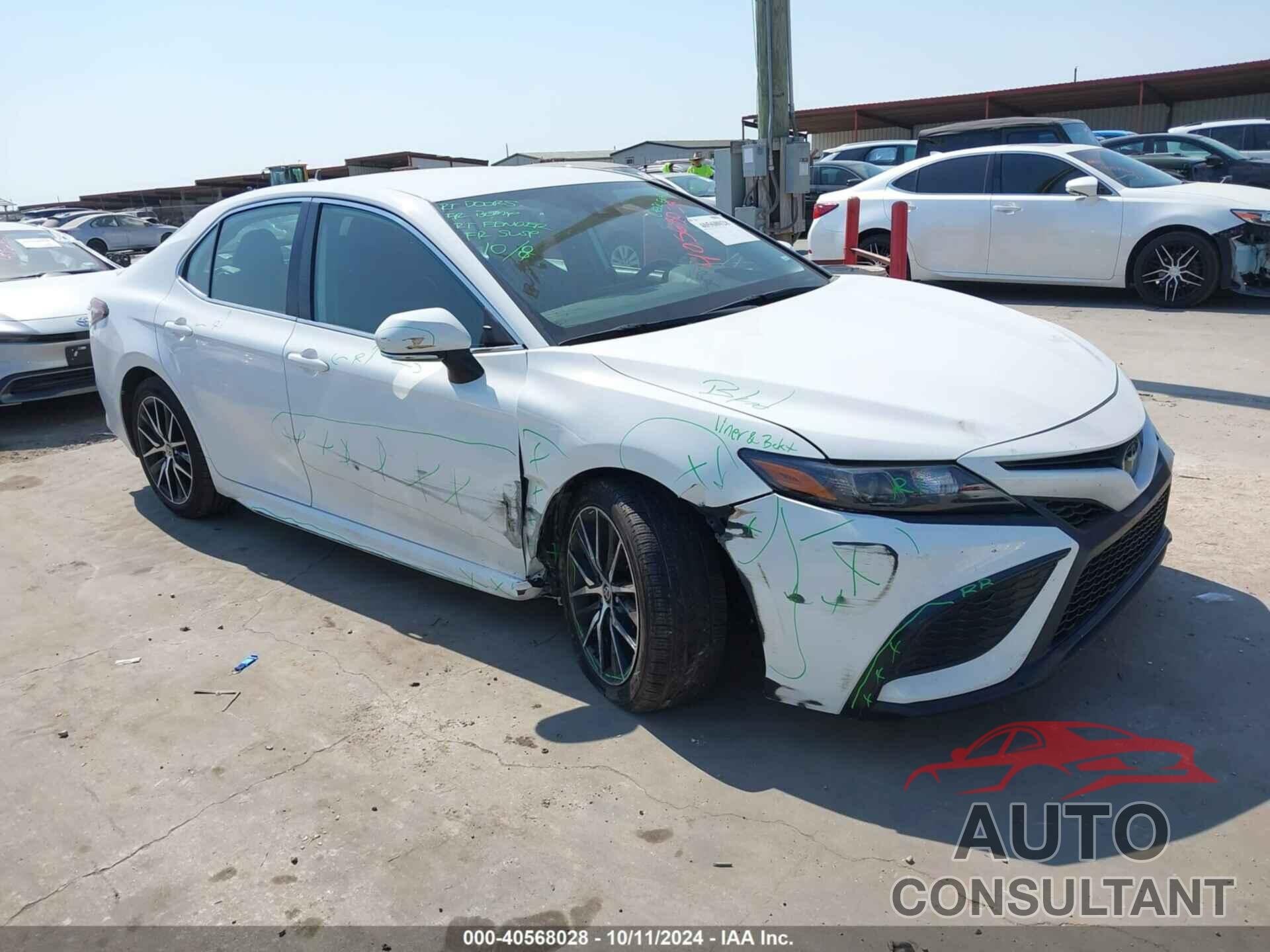TOYOTA CAMRY 2023 - 4T1G11AKXPU090984