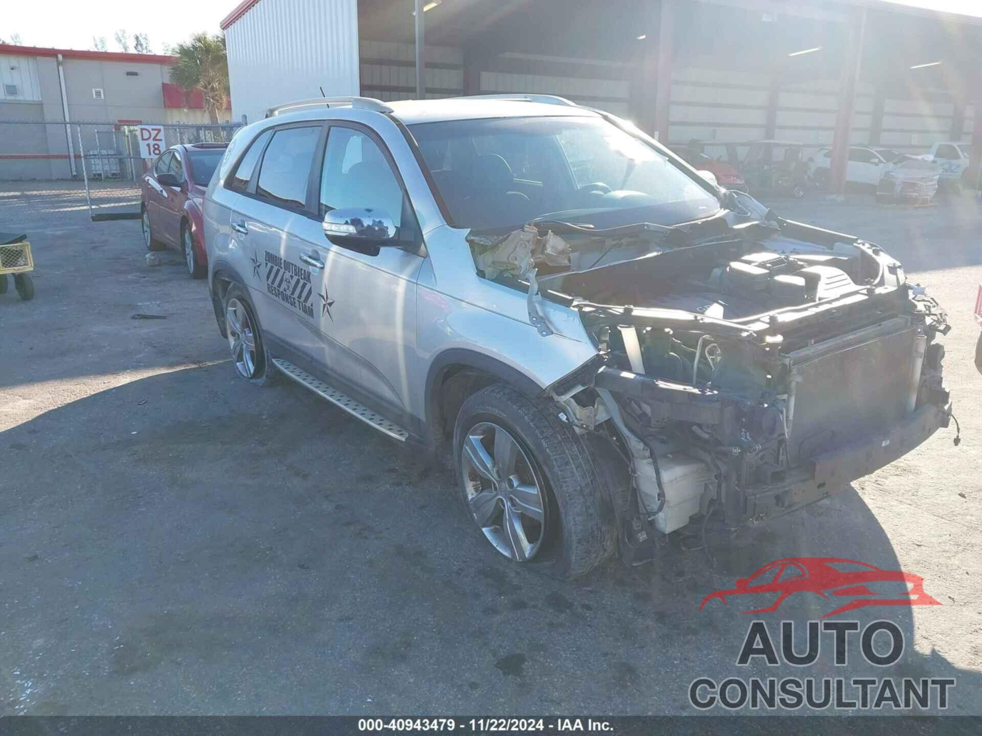 KIA SORENTO 2012 - 5XYKU3A61CG221753