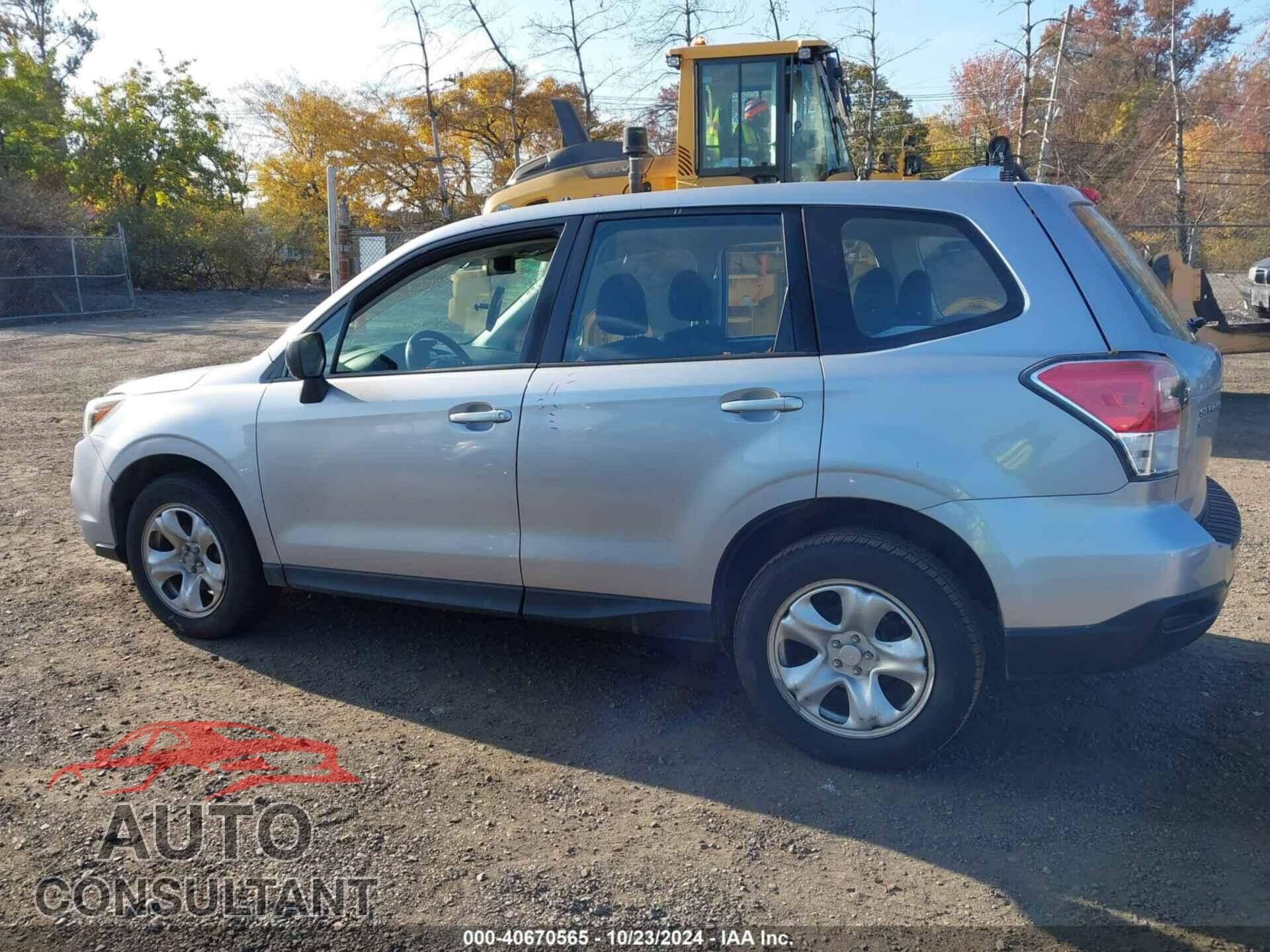 SUBARU FORESTER 2017 - JF2SJAAC2HG593014