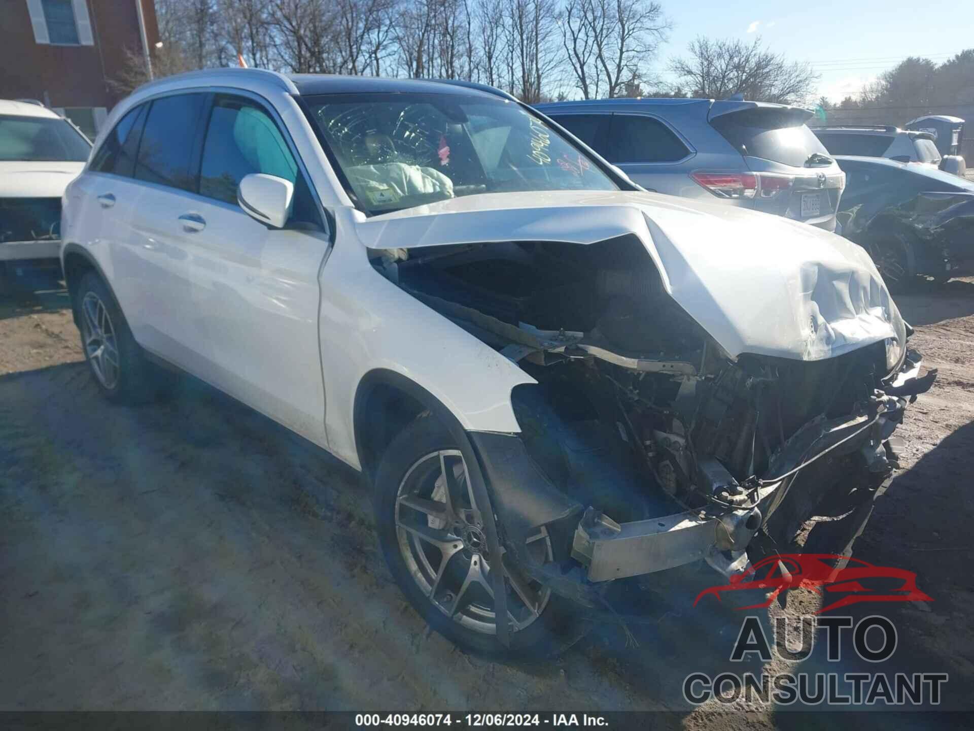 MERCEDES-BENZ GLC 300 2019 - WDC0G4KB7KV146901