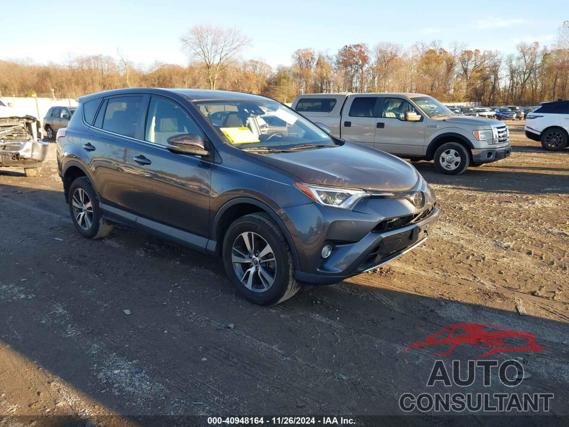 TOYOTA RAV4 2018 - 2T3RFREV5JW706098