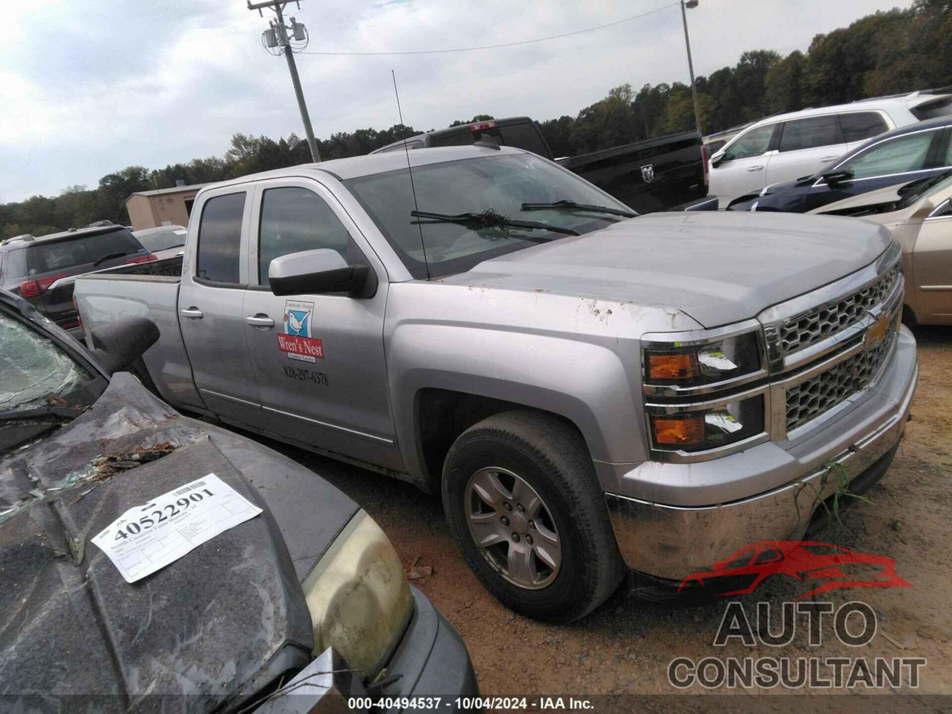 CHEVROLET SILVERADO 1500 2015 - 1GCVKREC2FZ437672