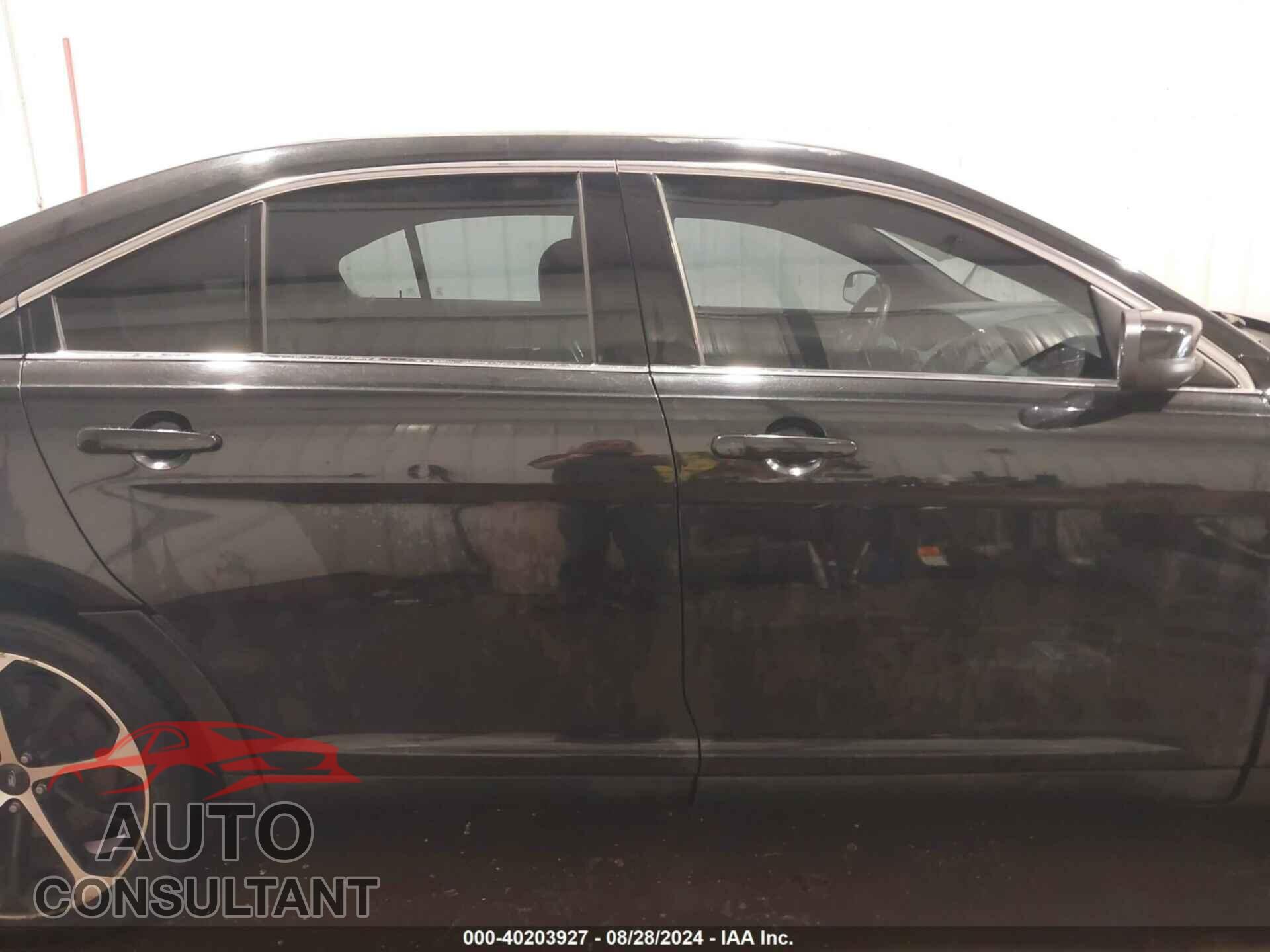 FORD TAURUS 2014 - 1FAHP2H84EG121302