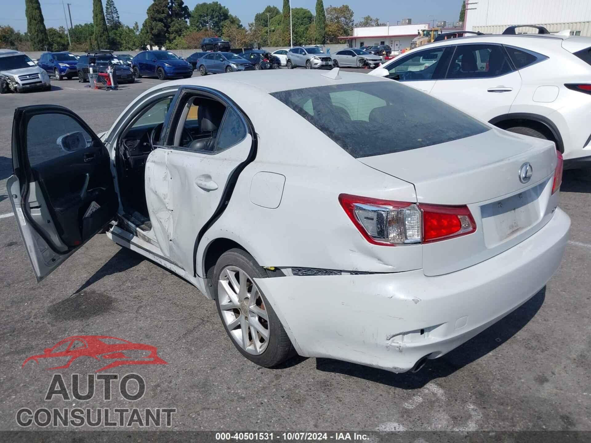 LEXUS IS 250 2011 - JTHBF5C27B5139631