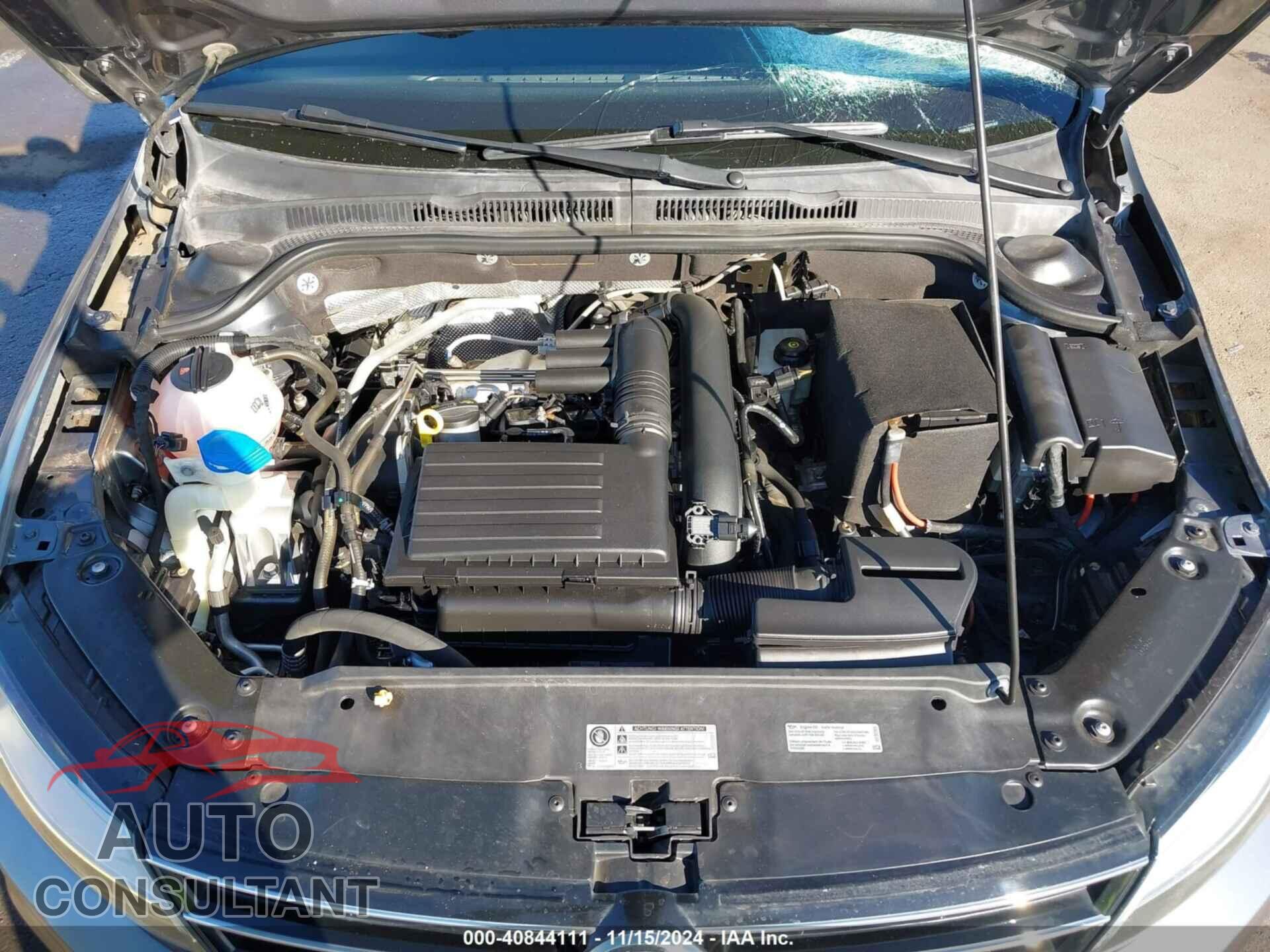 VOLKSWAGEN JETTA 2017 - 3VW2B7AJ5HM300593