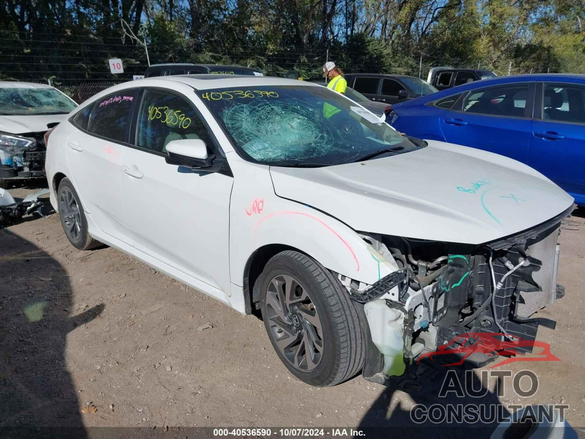 HONDA CIVIC 2018 - 19XFC2F79JE013288