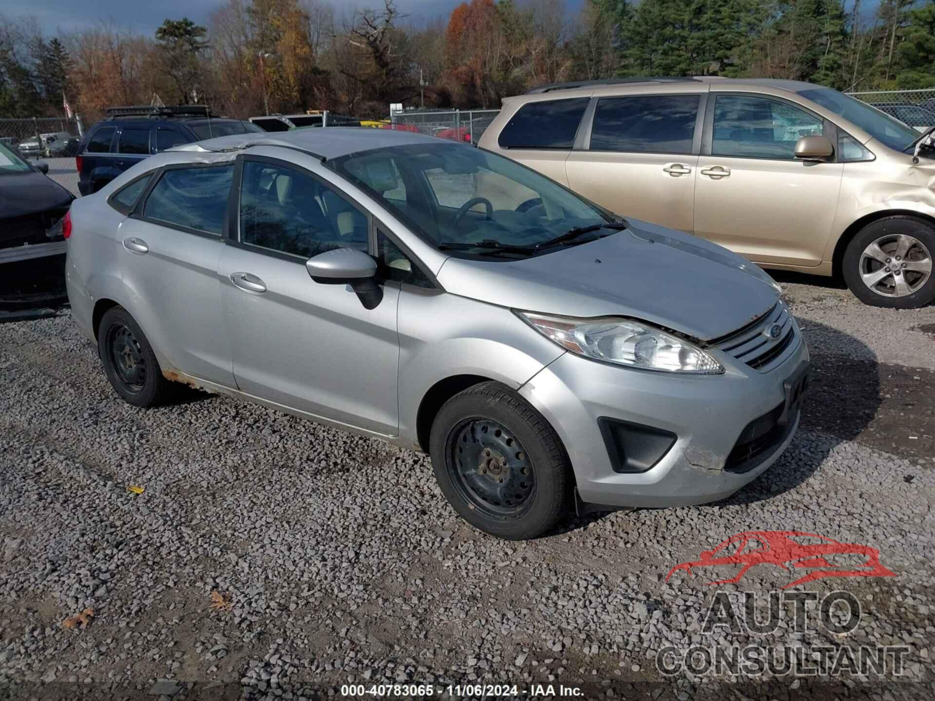 FORD FIESTA 2013 - 3FADP4AJ8DM155707