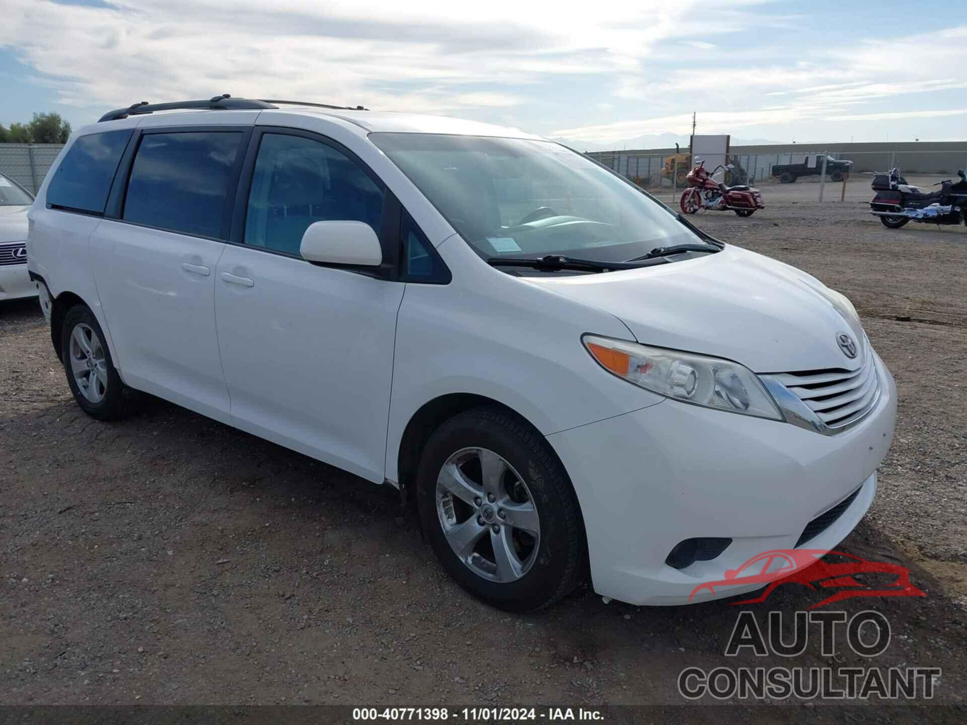 TOYOTA SIENNA 2015 - 5TDKK3DC1FS546384