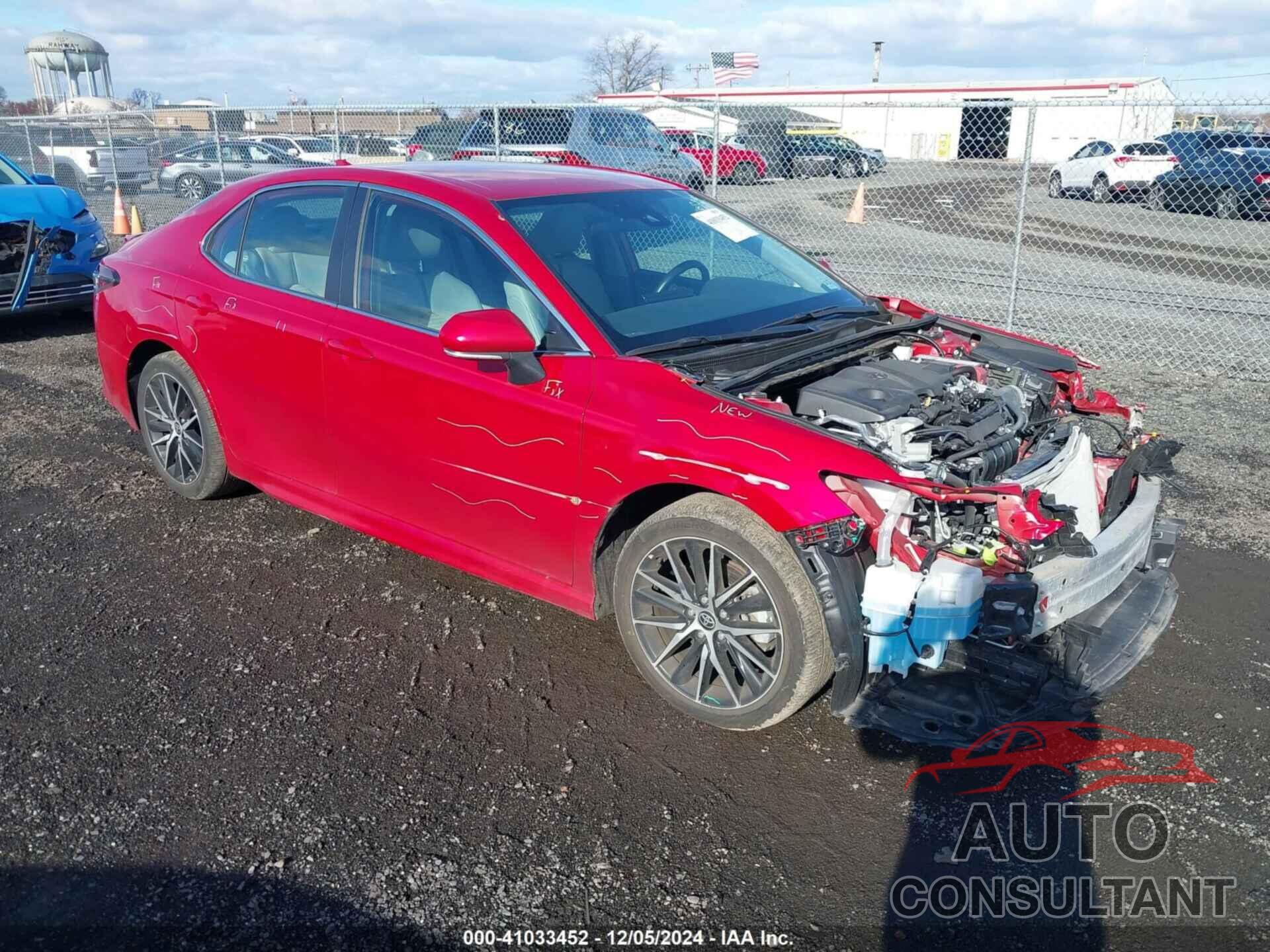 TOYOTA CAMRY 2023 - 4T1G11BK5PU081673