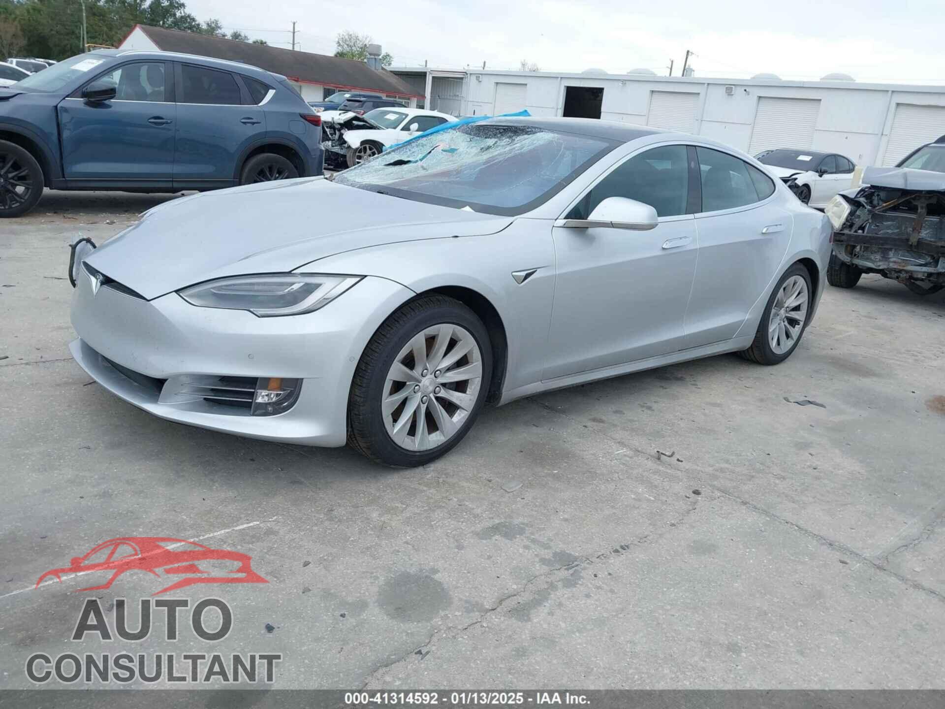 TESLA MODEL S 2018 - 5YJSA1E2XJF258809