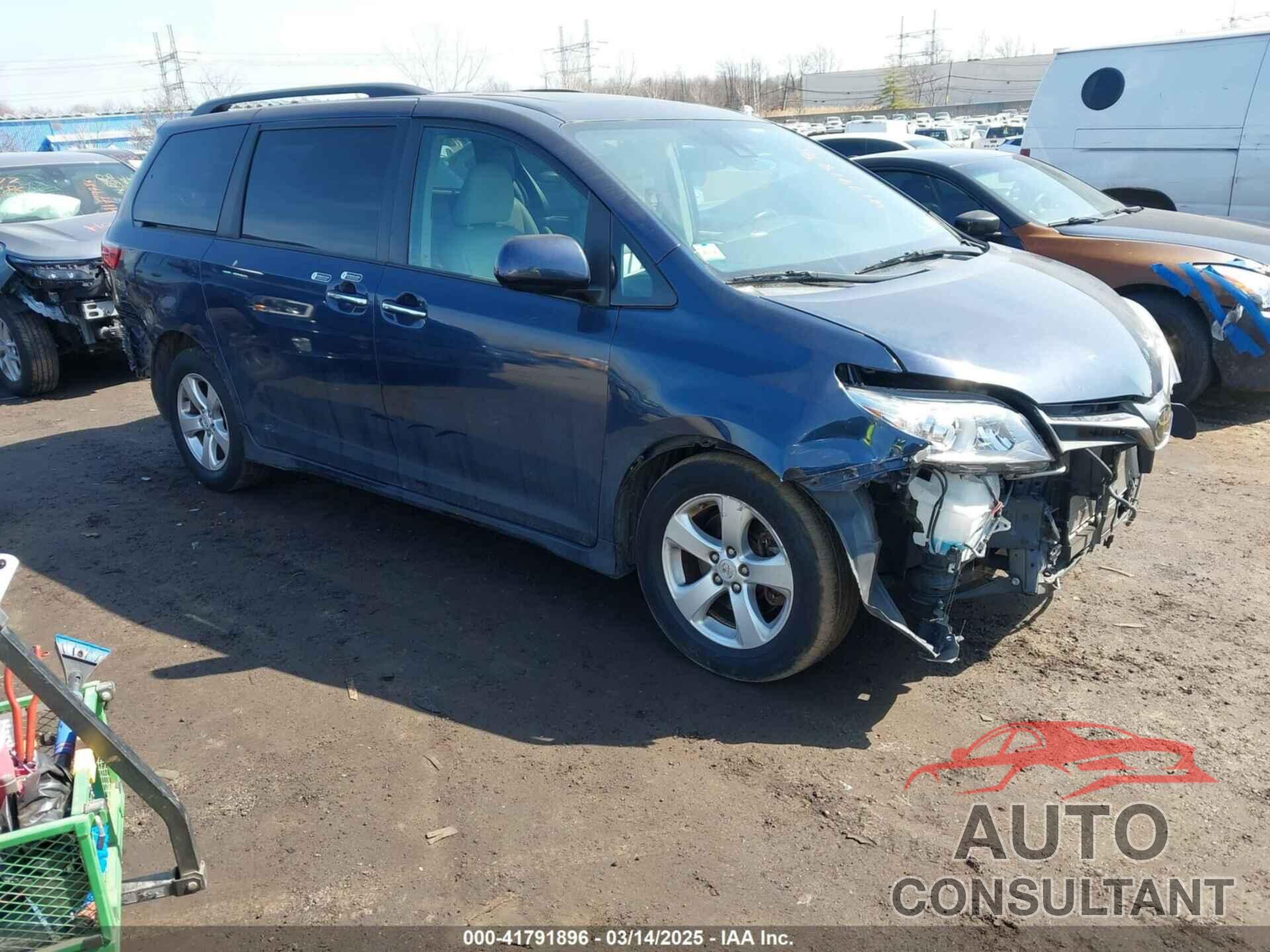 TOYOTA SIENNA 2020 - 5TDYZ3DC8LS069423