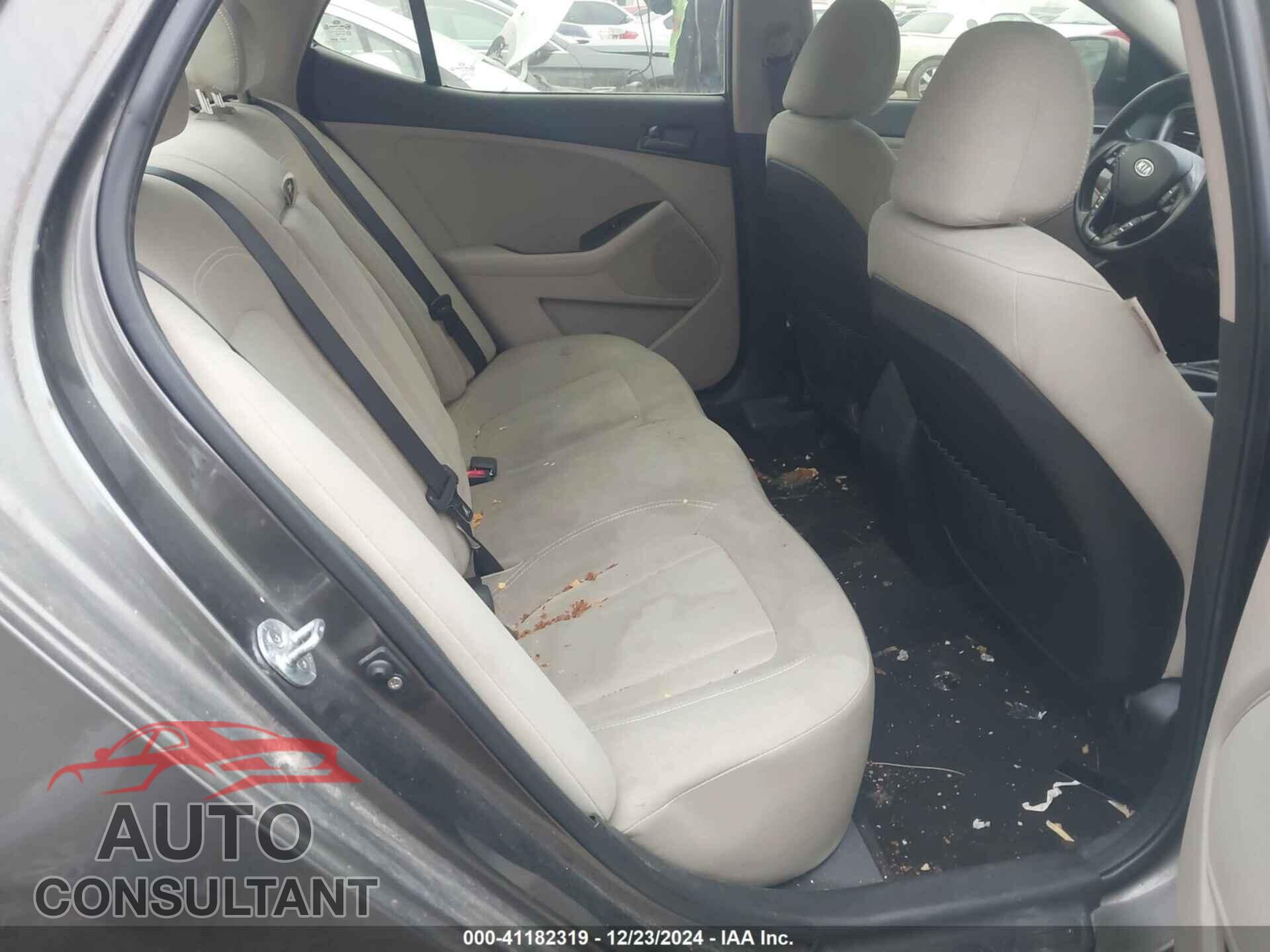 KIA OPTIMA 2011 - KNAGM4A71B5148196