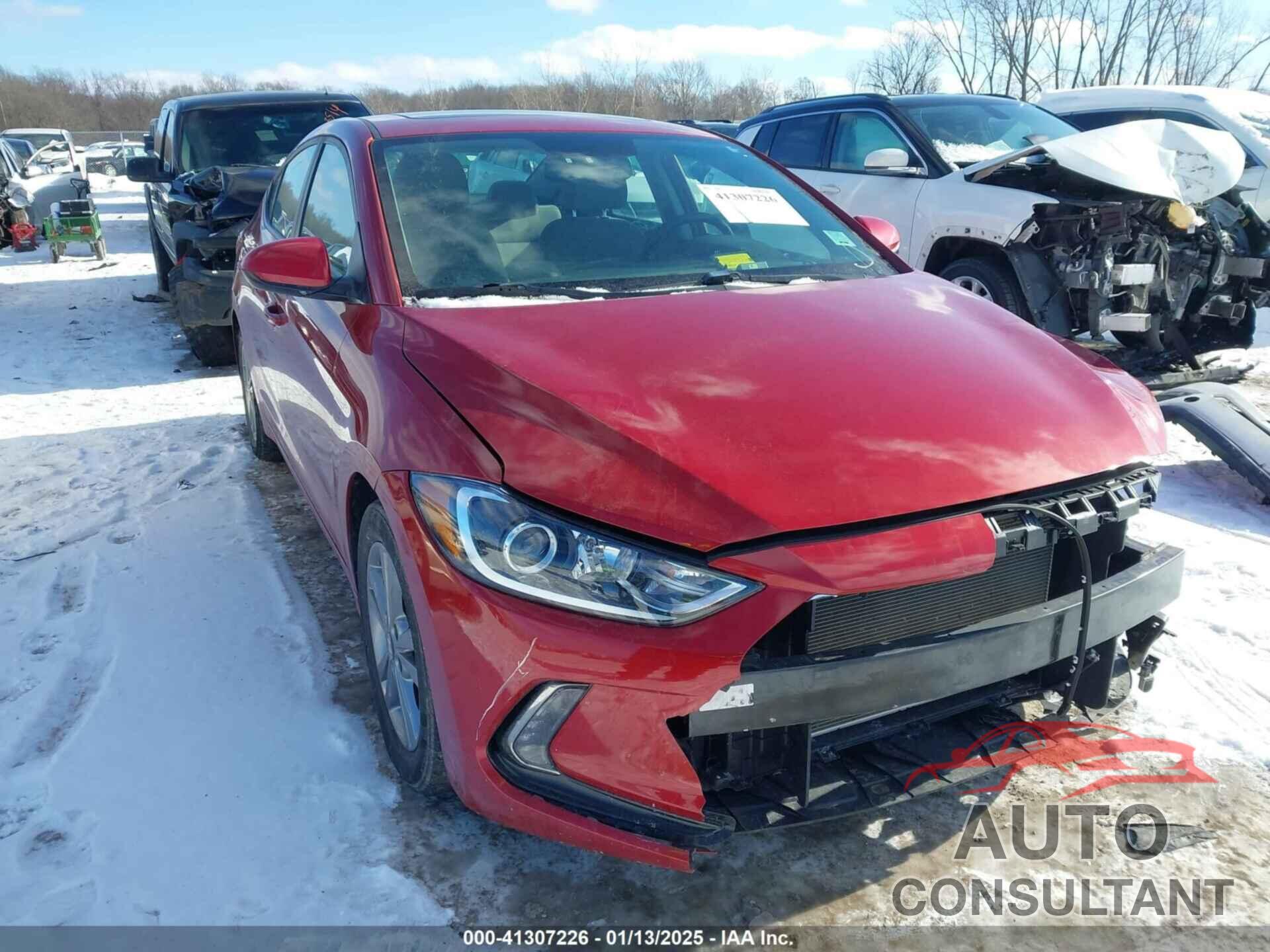 HYUNDAI ELANTRA 2018 - KMHD84LFXJU657170