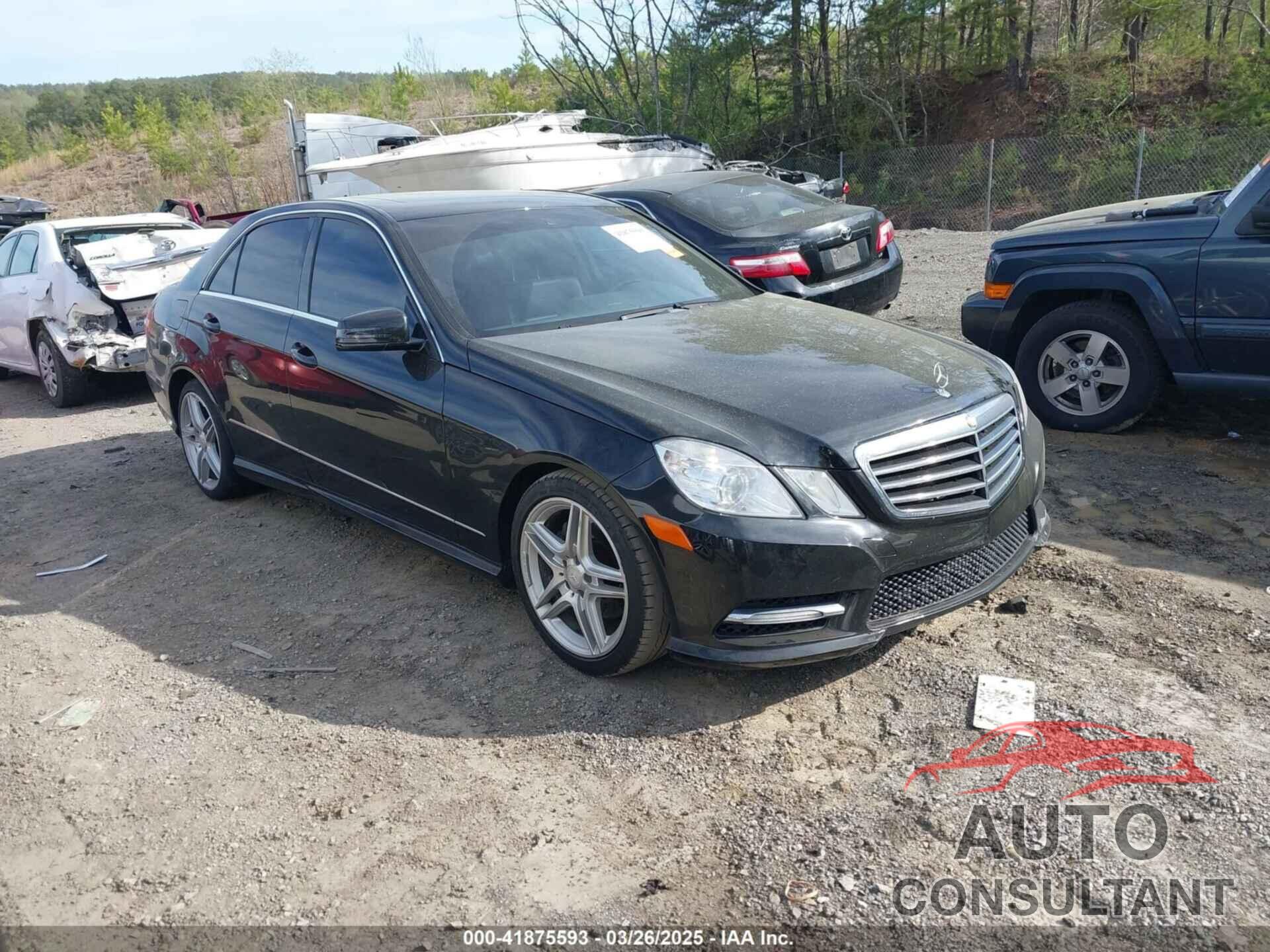 MERCEDES-BENZ E 350 2013 - WDDHF5KB0DA702841