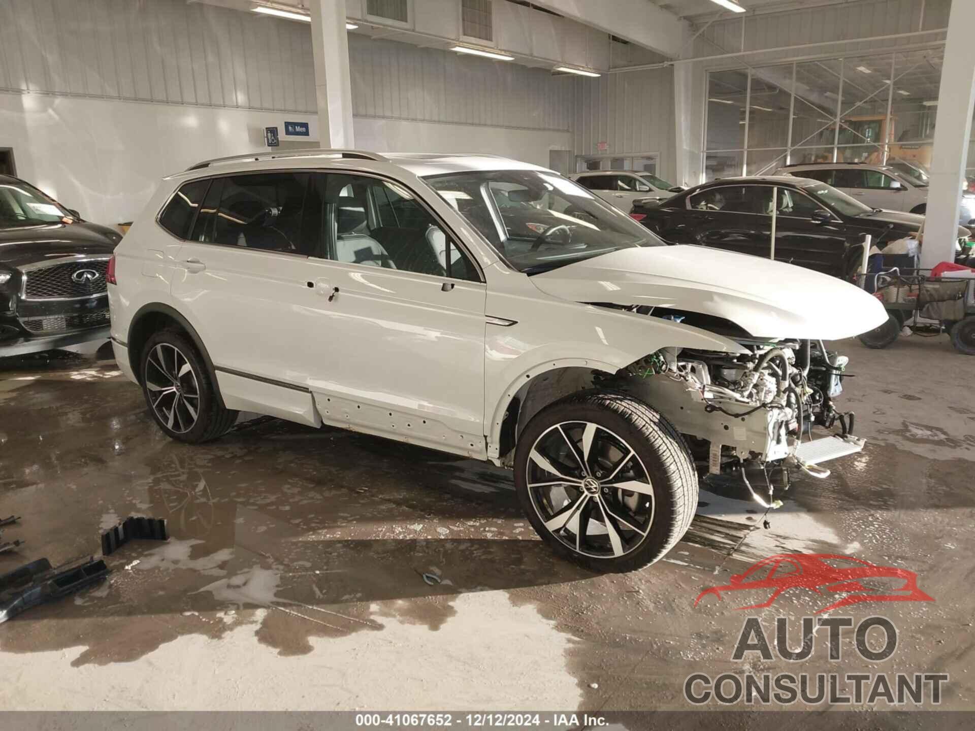 VOLKSWAGEN TIGUAN 2023 - 3VV4B7AX3PM130072