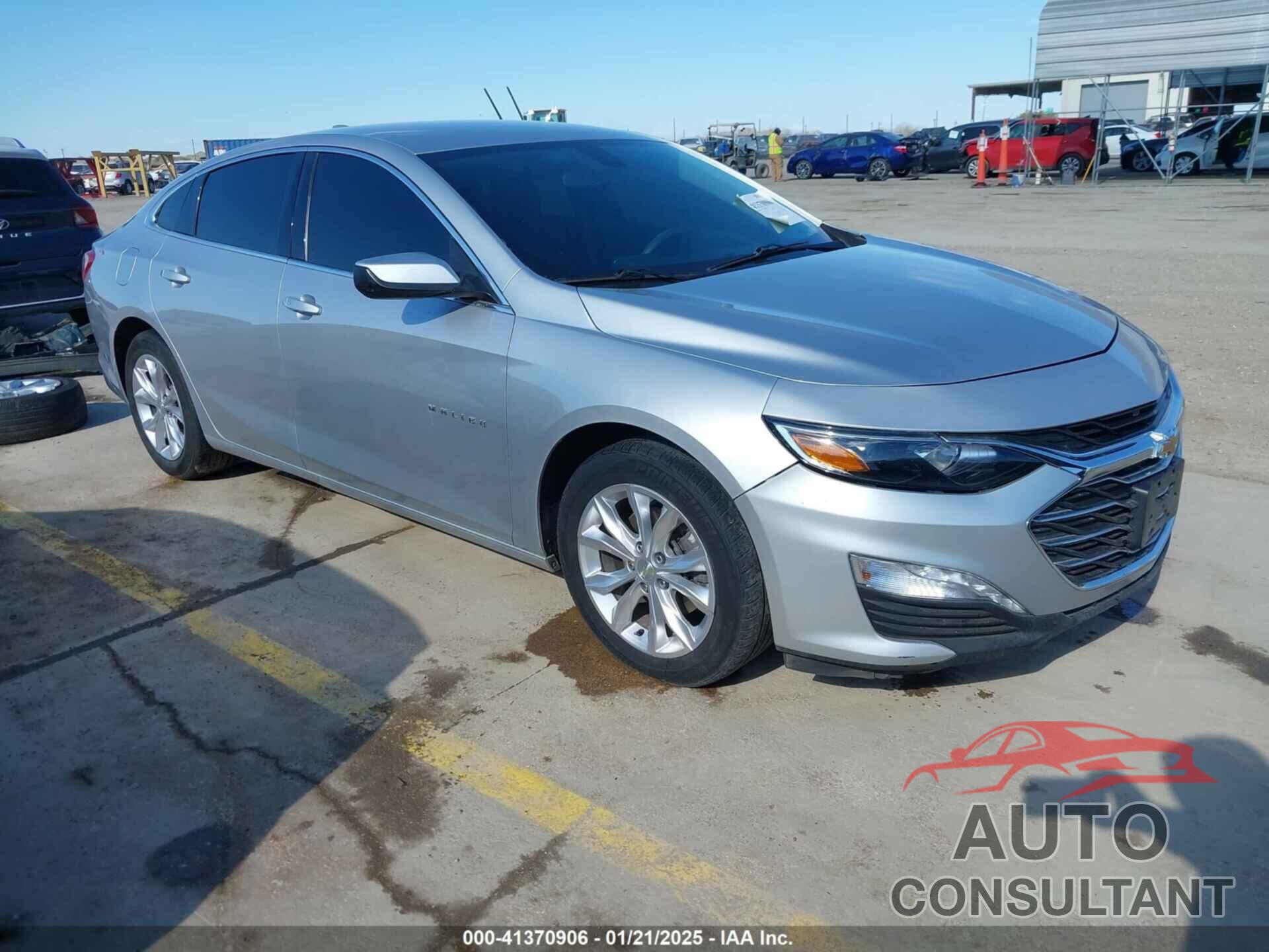 CHEVROLET MALIBU 2020 - 1G1ZD5ST4LF043363