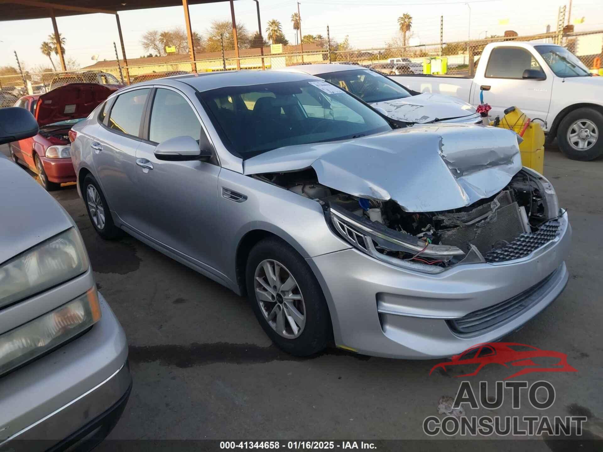 KIA OPTIMA 2018 - 5XXGT4L35JG200990