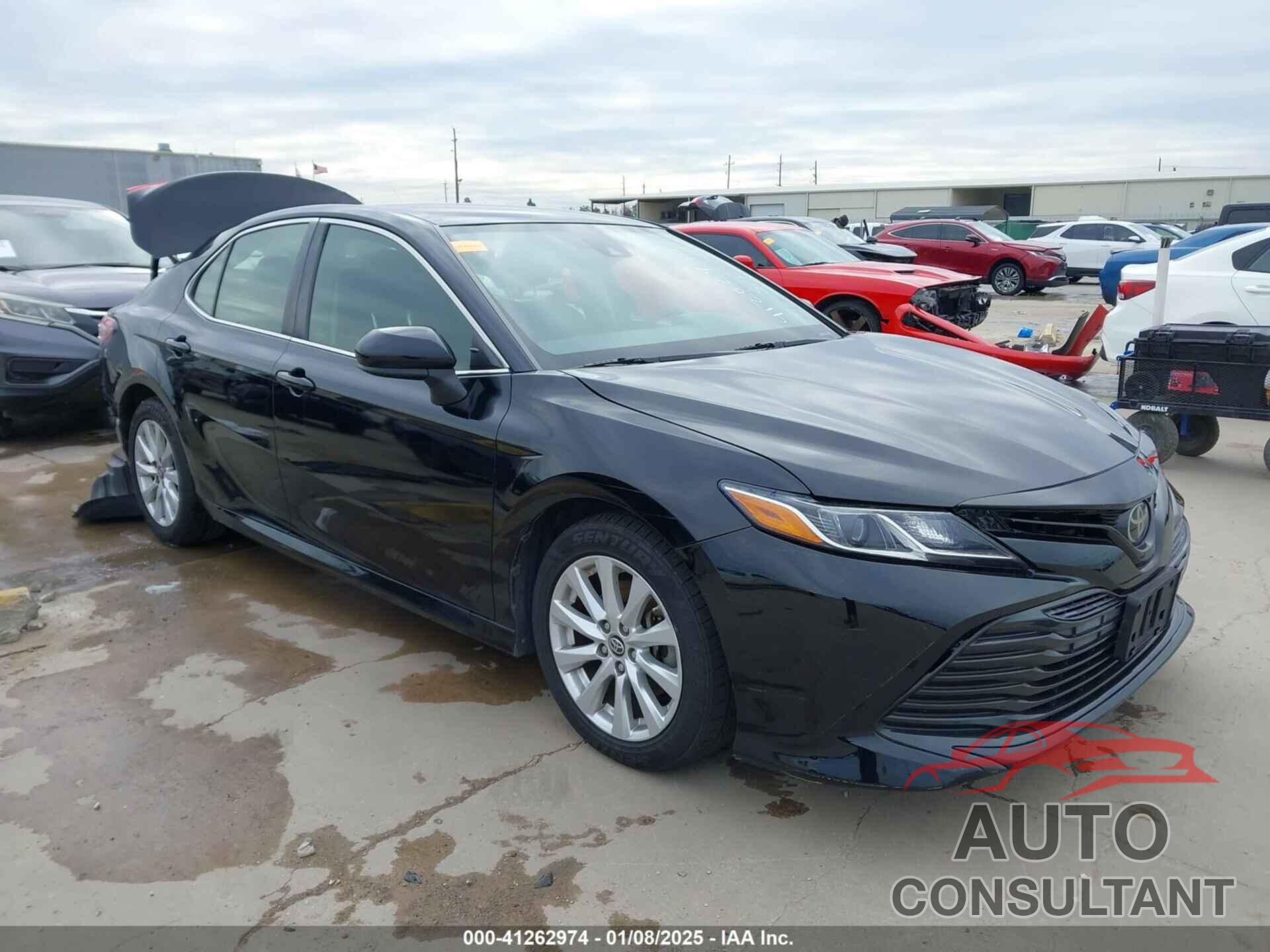 TOYOTA CAMRY 2018 - JTNB11HK9J3013987