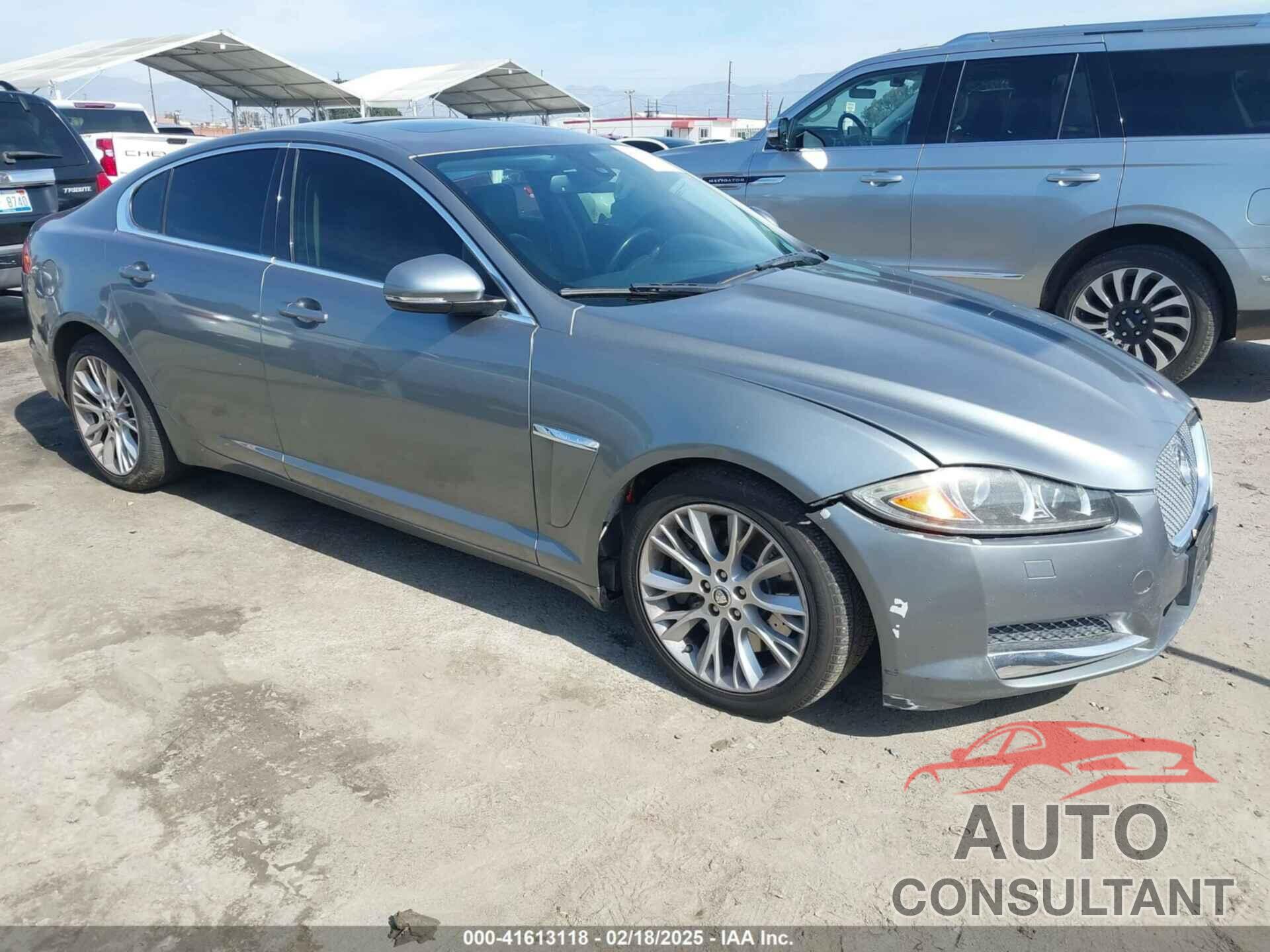 JAGUAR XF 2013 - SAJWA0E74D8S91723