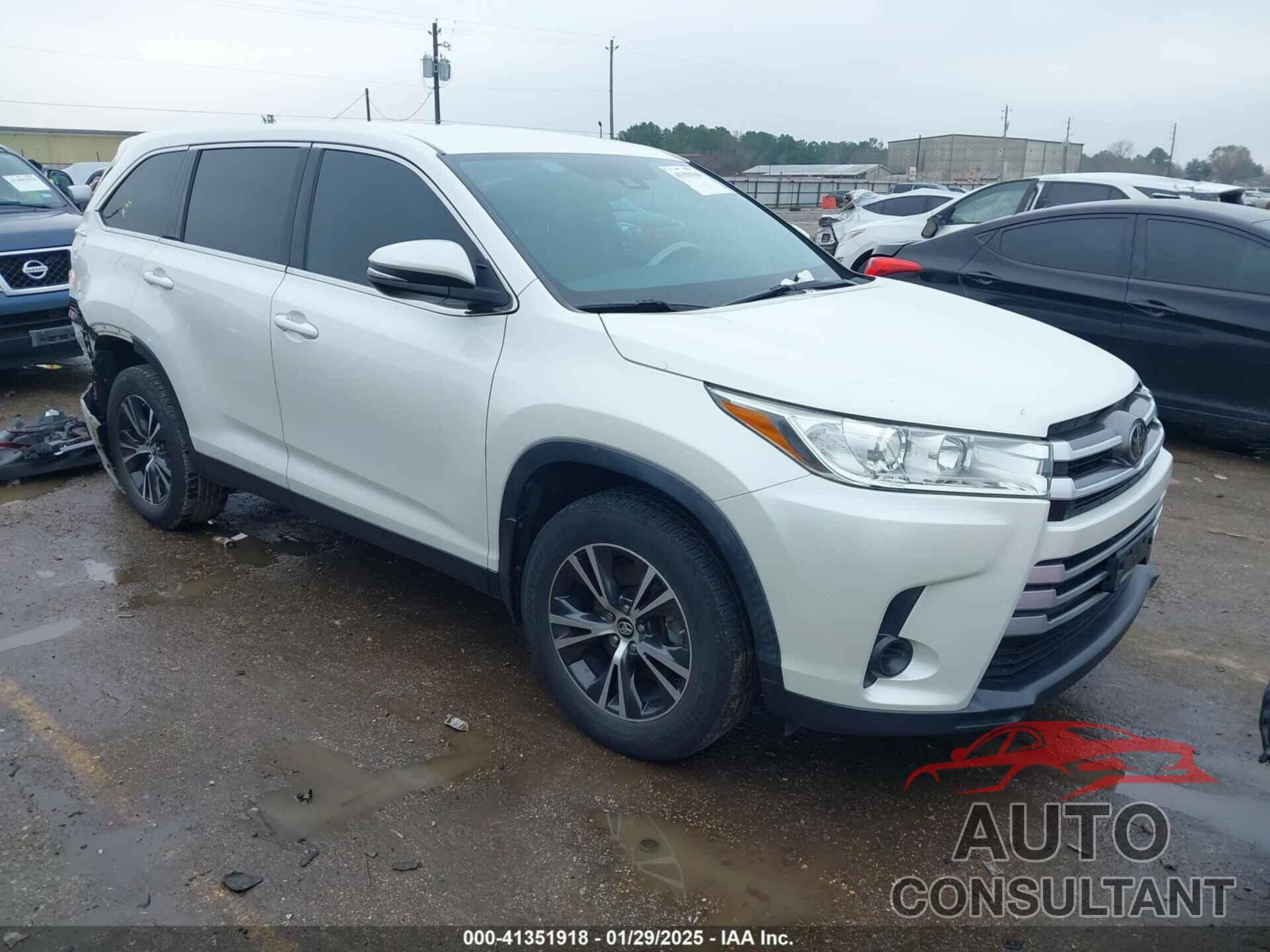TOYOTA HIGHLANDER 2019 - 5TDZARFH3KS054379