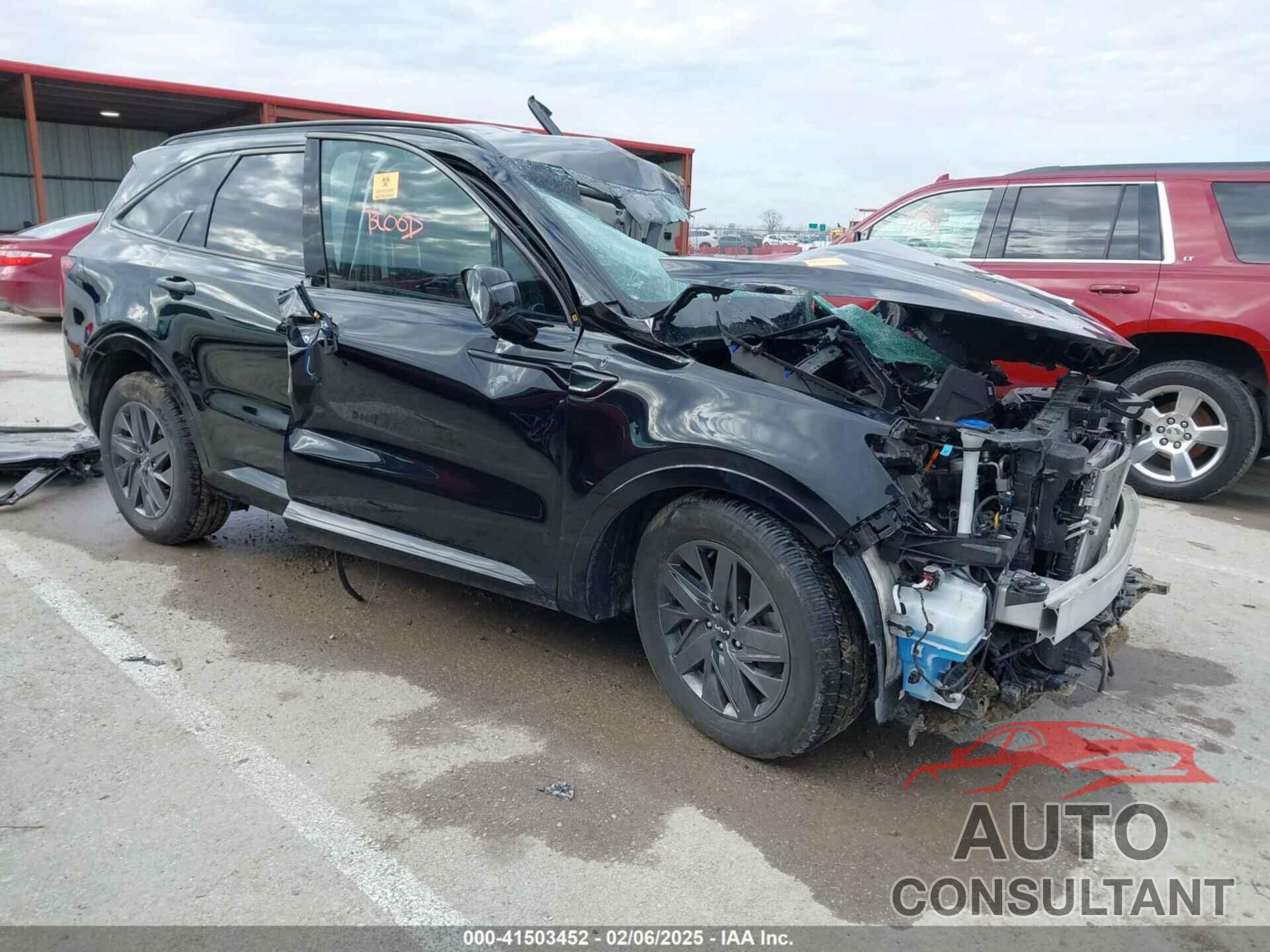 KIA SORENTO 2023 - 5XYRH4LFXPG189333