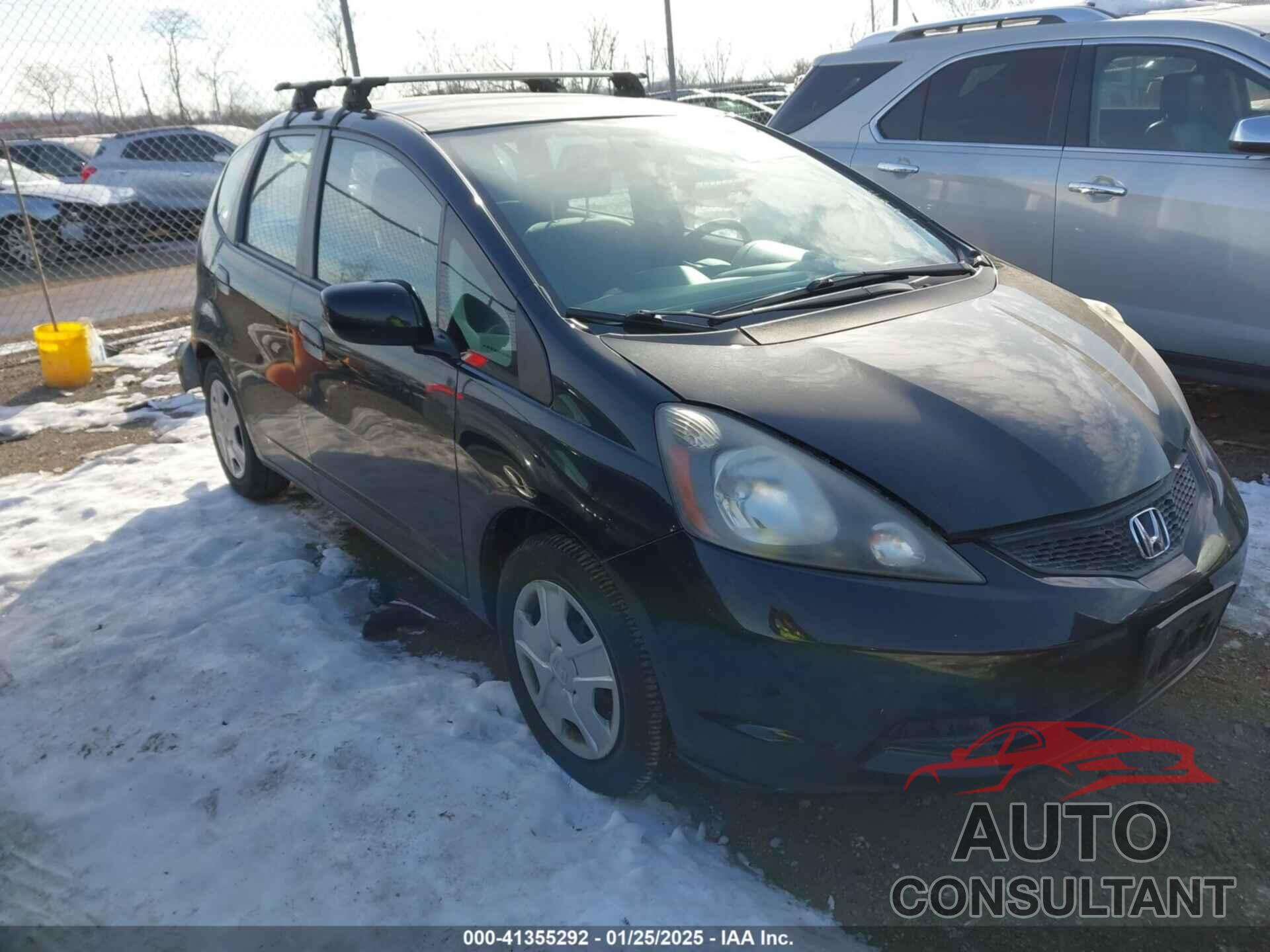 HONDA FIT 2013 - JHMGE8H32DC035803