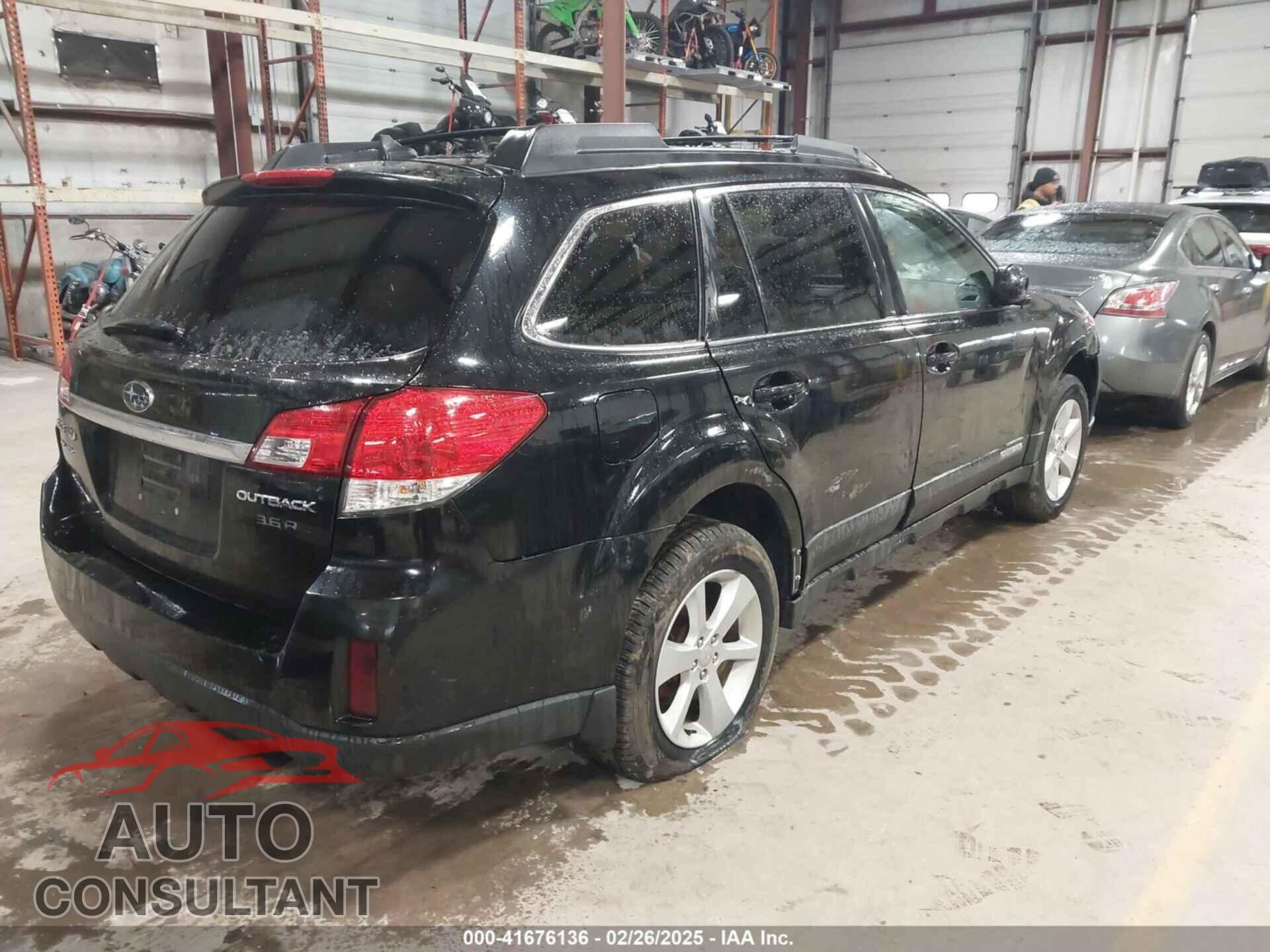SUBARU OUTBACK 2011 - 4S4BRBKC8B3359398