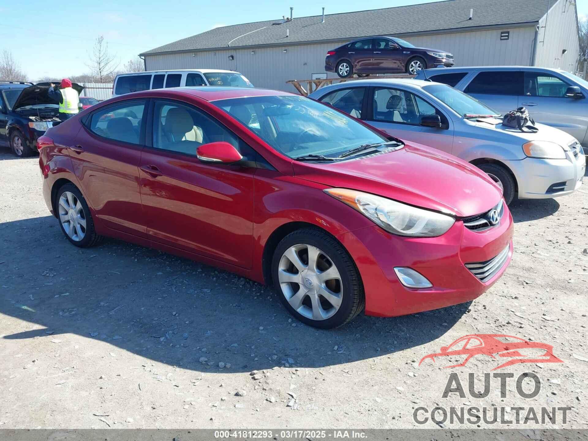 HYUNDAI ELANTRA 2011 - KMHDH4AE9BU119247