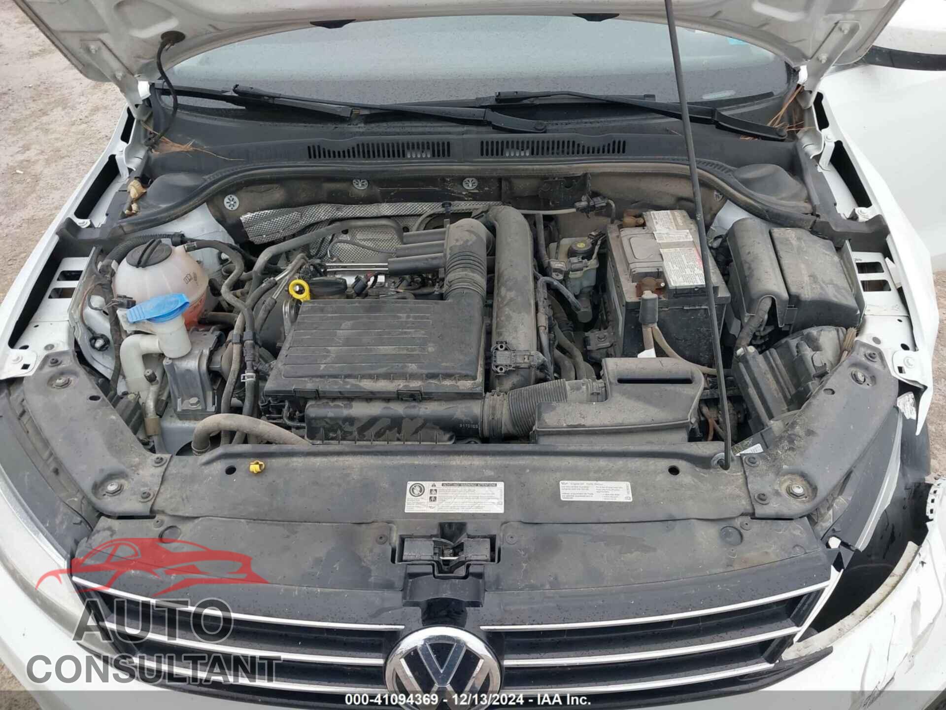 VOLKSWAGEN JETTA 2017 - 3VW2B7AJXHM350938