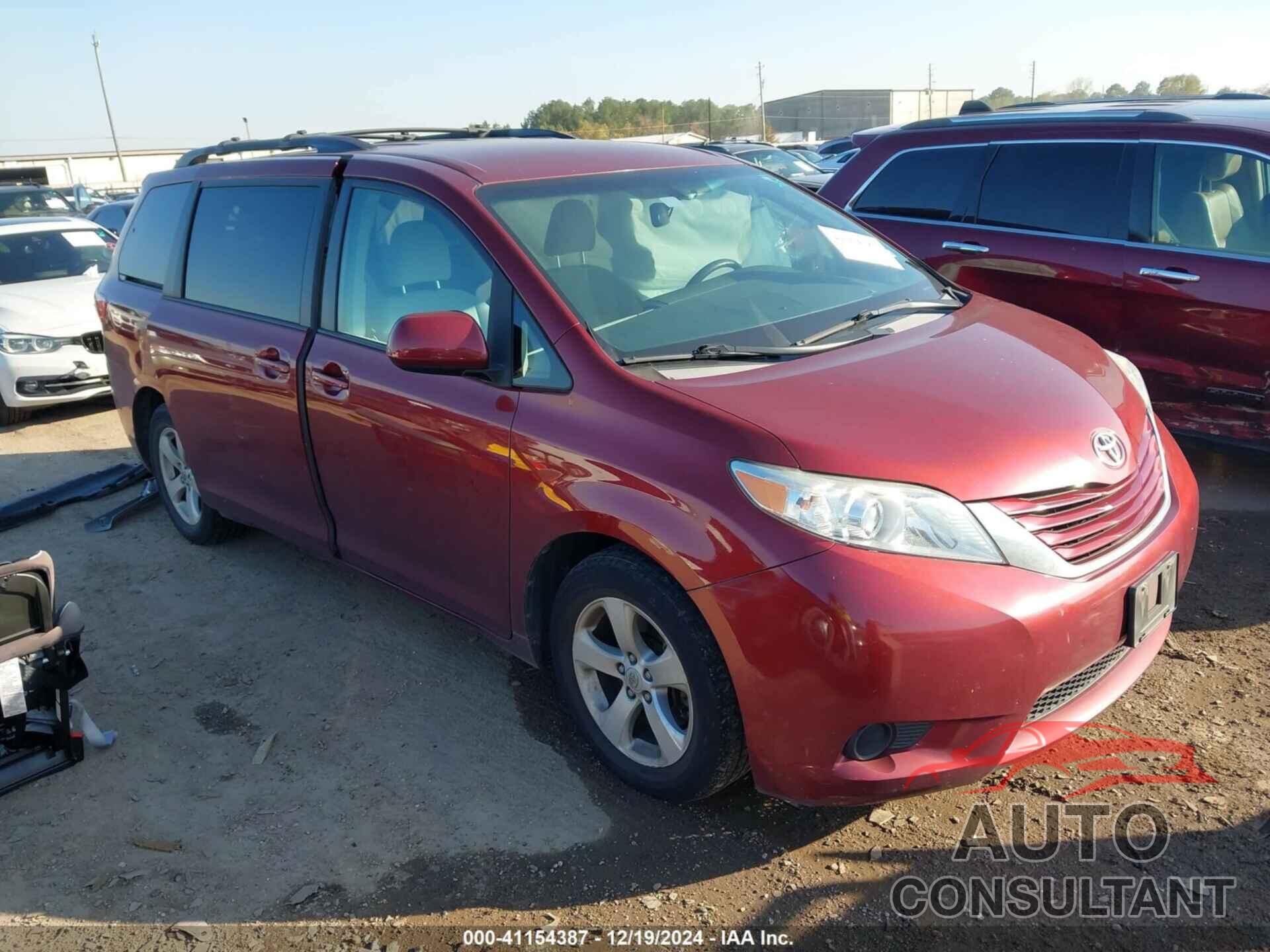 TOYOTA SIENNA 2017 - 5TDKZ3DC9HS890902