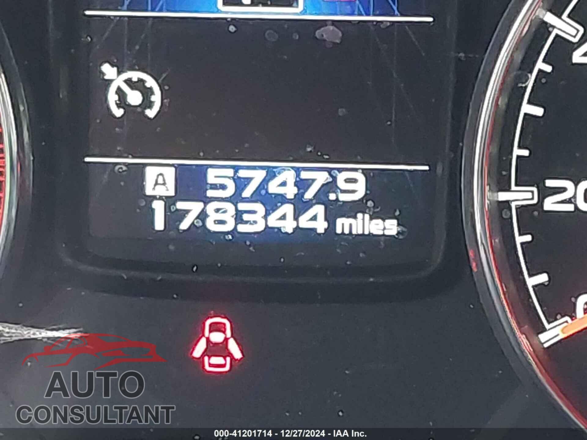 SUBARU OUTBACK 2013 - 4S4BRBLC1D3319018