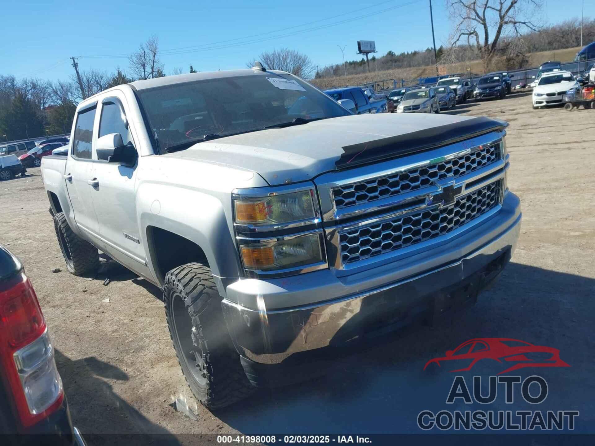 CHEVROLET SILVERADO 1500 2015 - 3GCUKREH1FG269823