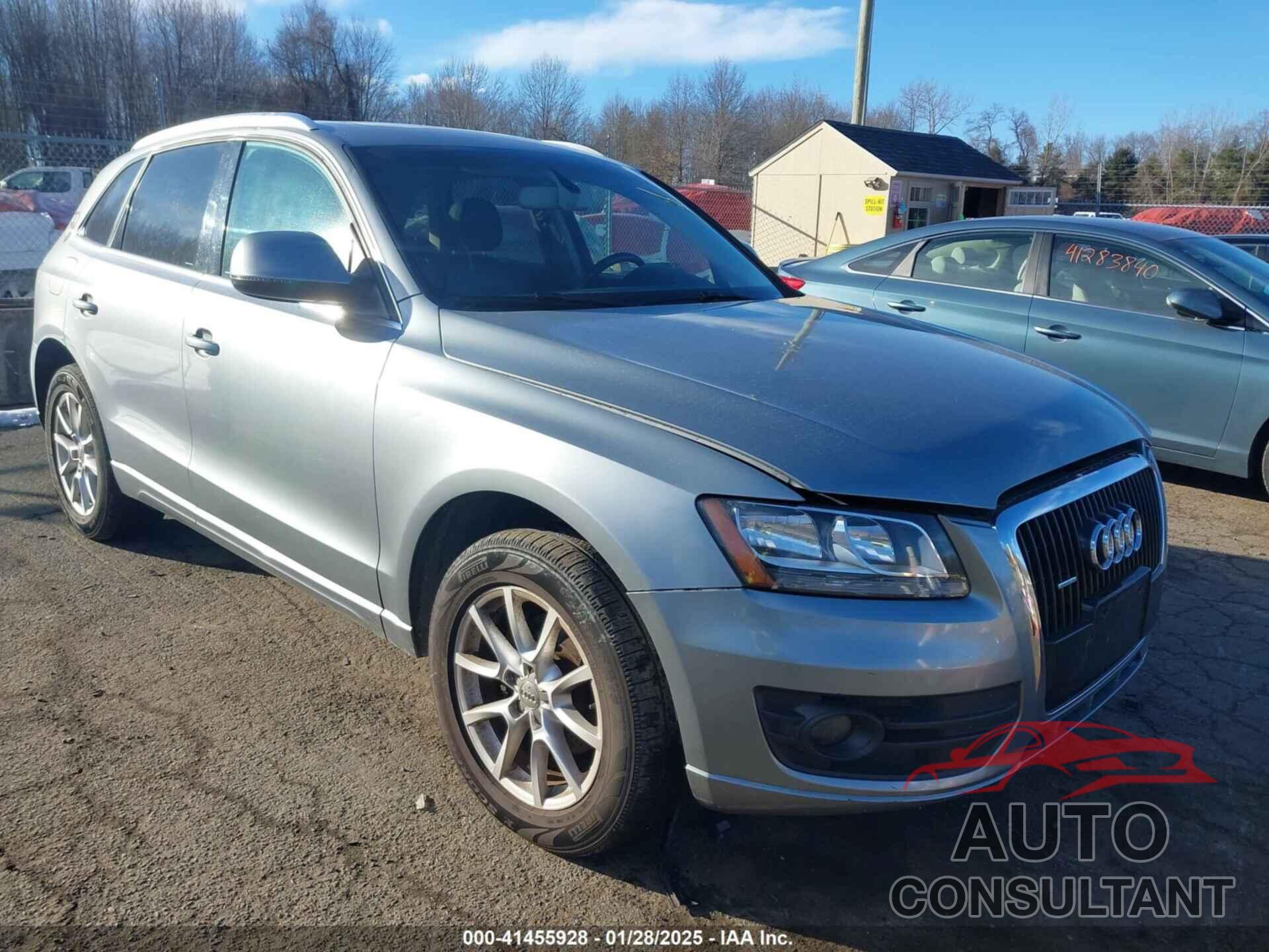 AUDI Q5 2010 - WA1CKAFP0AA044460