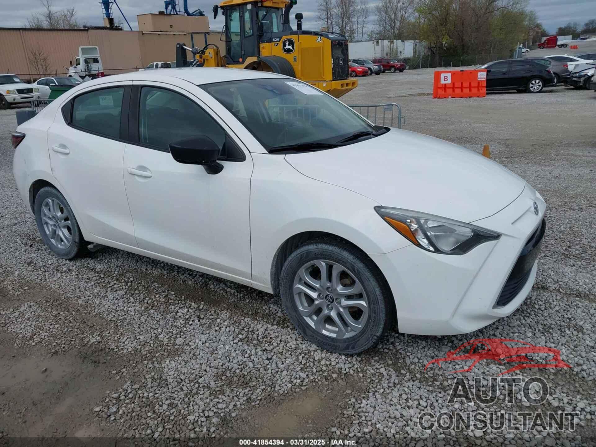 TOYOTA YARIS IA 2017 - 3MYDLBYV2HY147038