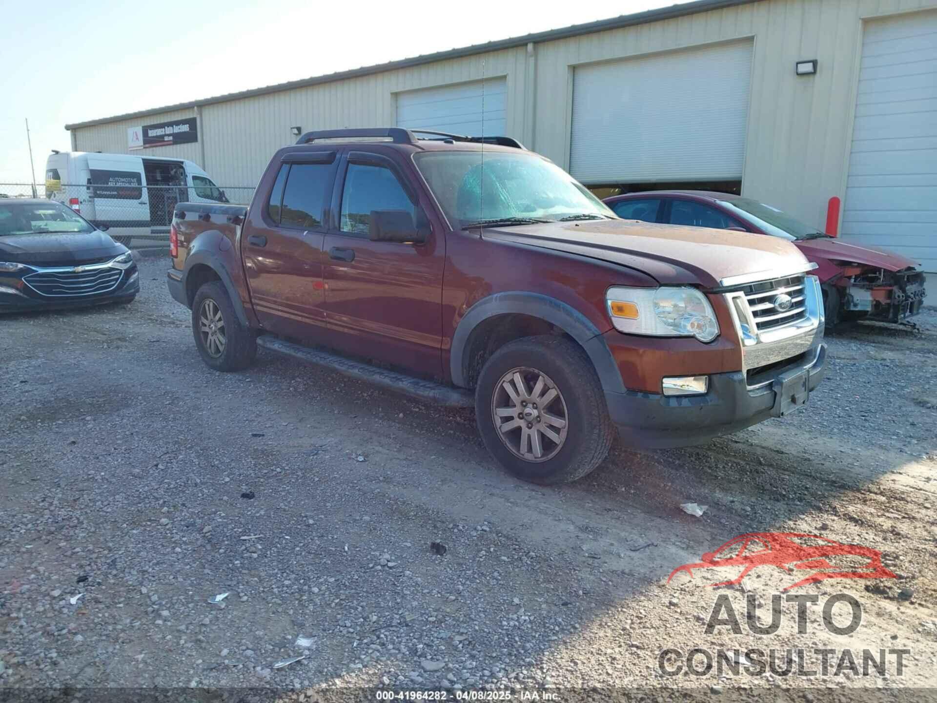 FORD EXPLORER SPORT TRAC 2010 - 1FMEU3BE3AUA41619