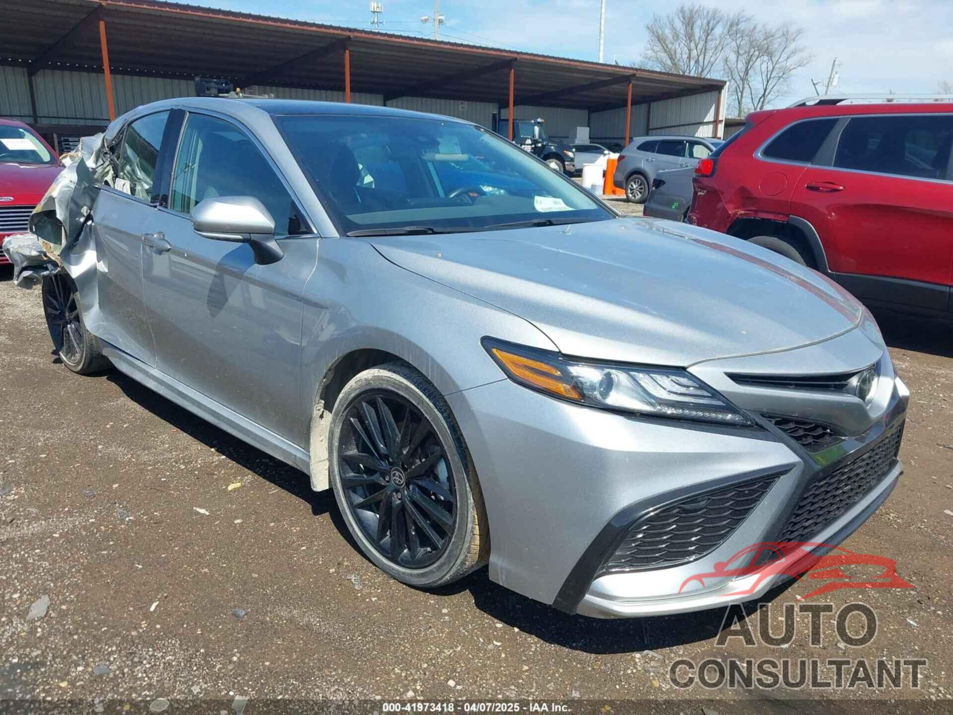 TOYOTA CAMRY 2023 - 4T1K61AK5PU738839