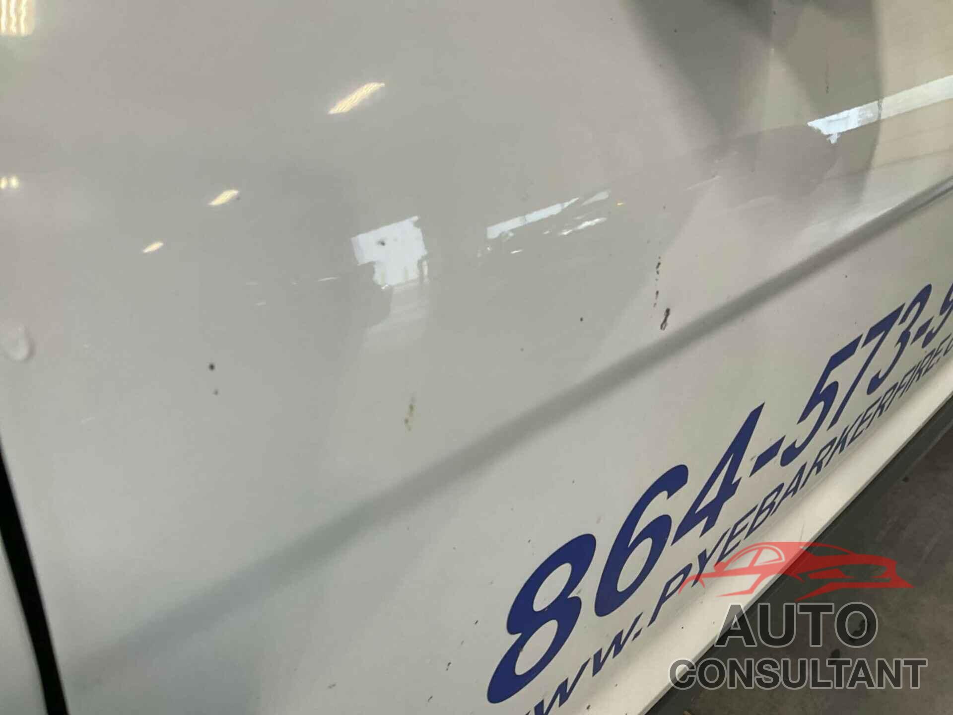 FORD TRANSIT CONNECT 2017 - NM0LS7E76H1295825