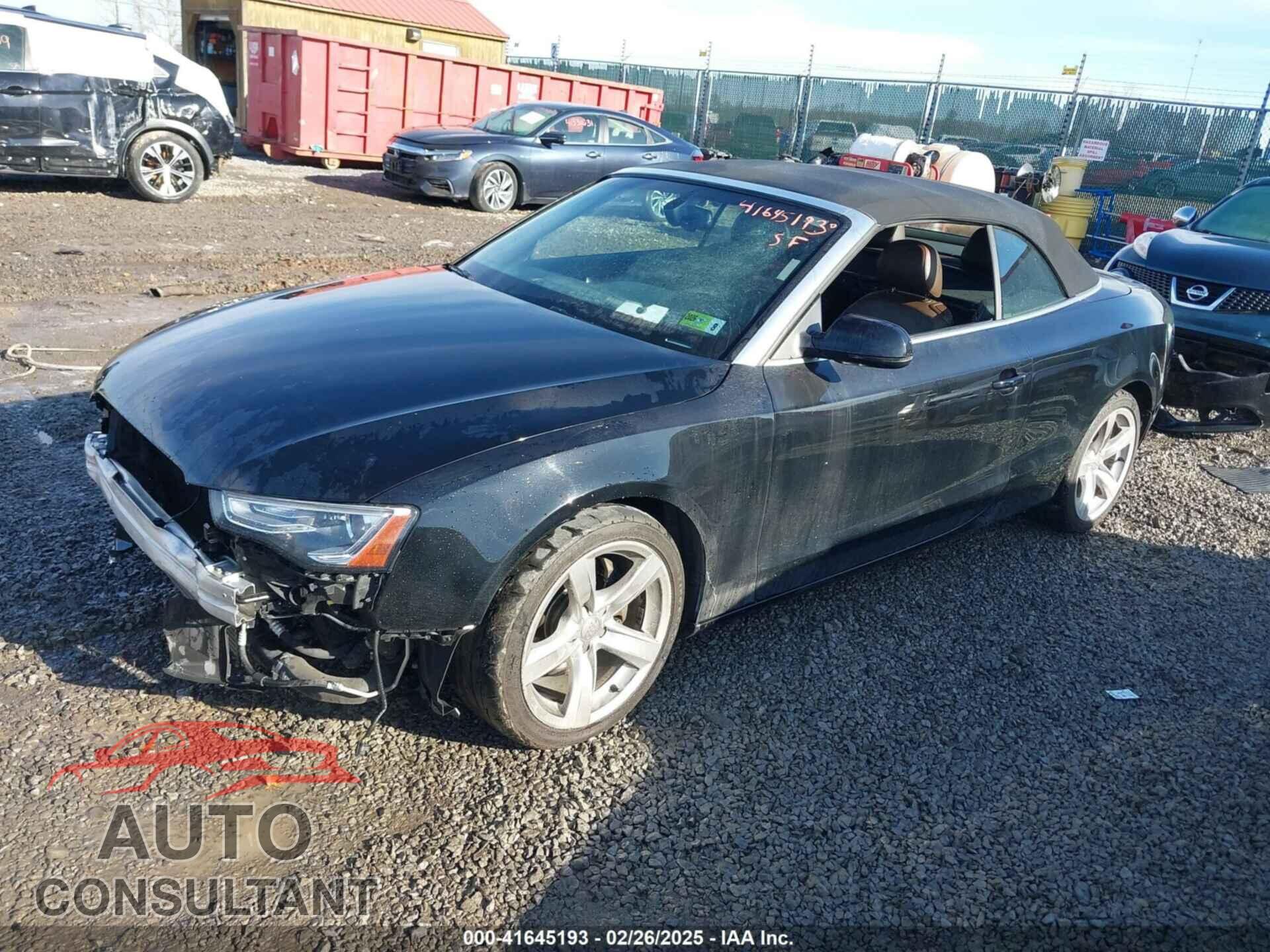 AUDI A5 2013 - WAUVFAFH6DN002171