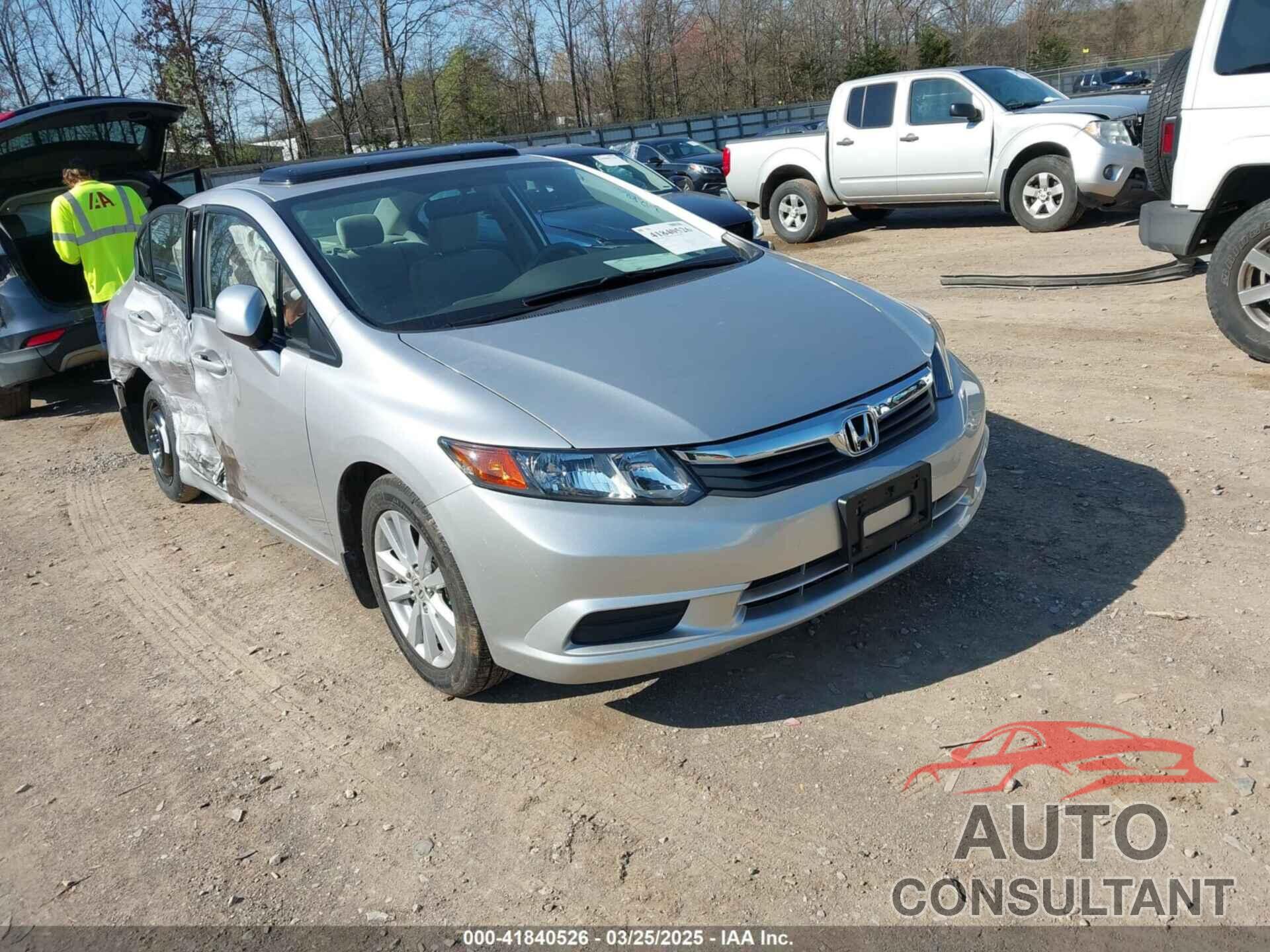HONDA CIVIC 2012 - 19XFB2F82CE107169