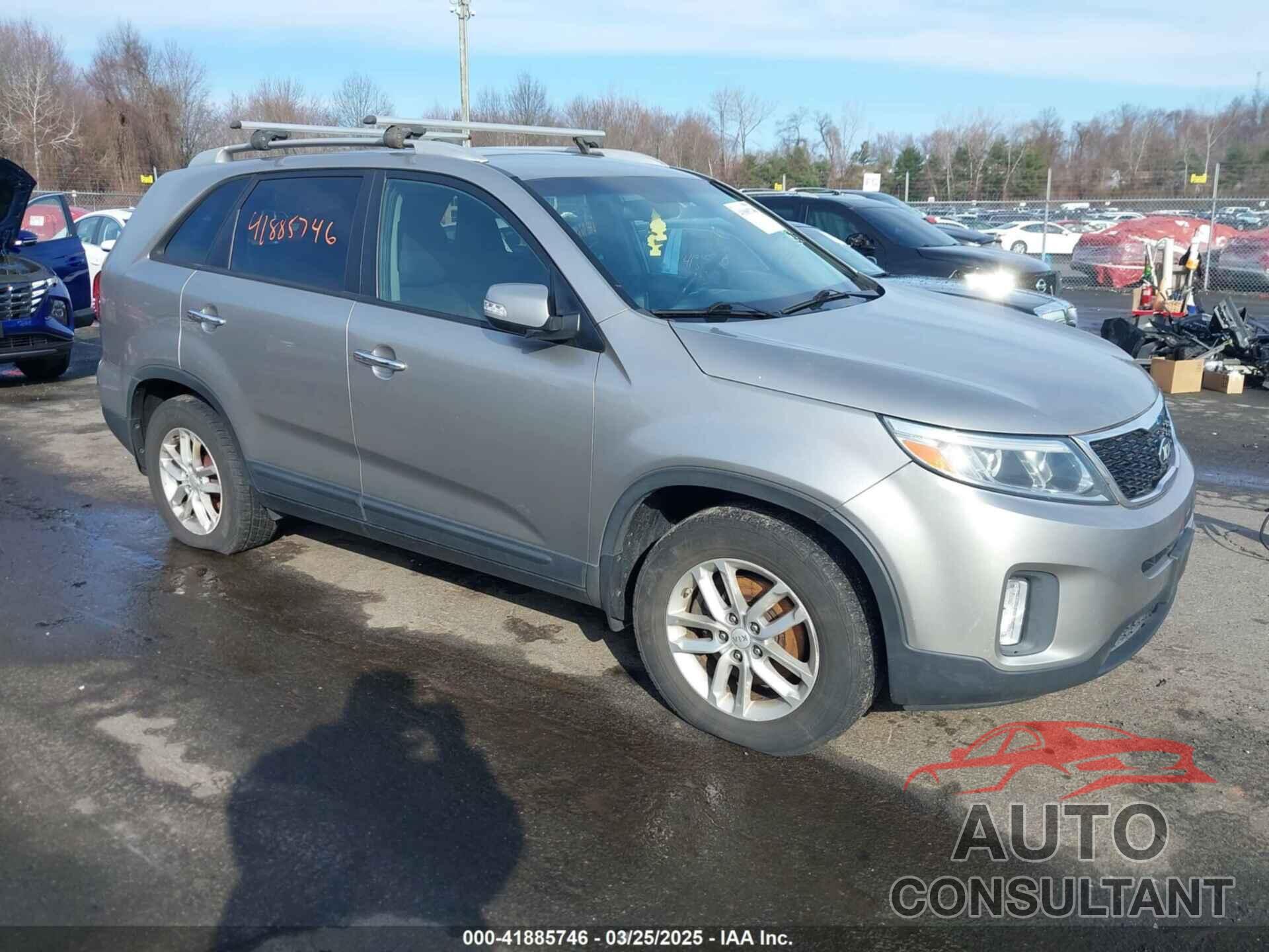 KIA SORENTO 2014 - 5XYKTDA75EG462221