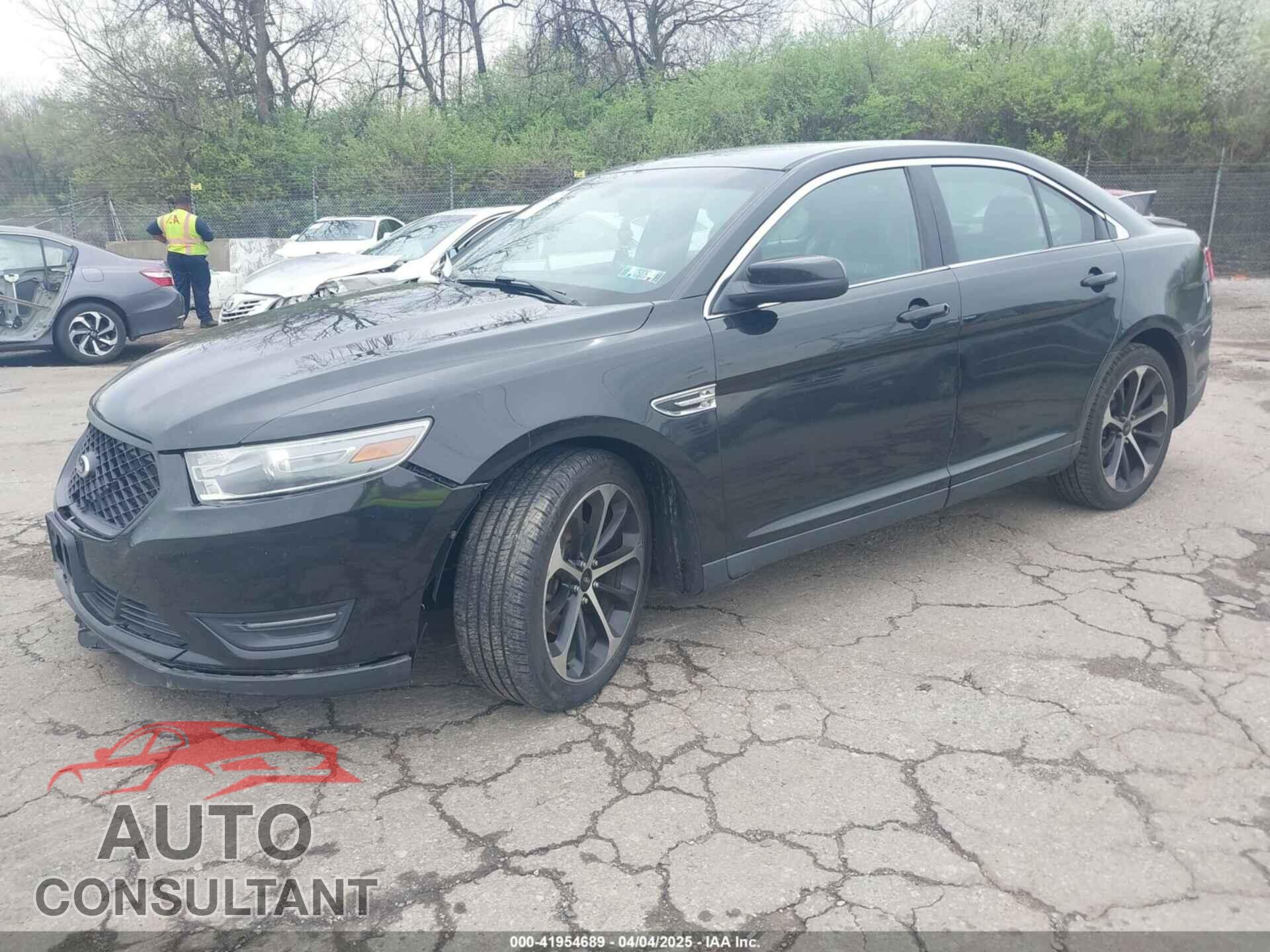 FORD TAURUS 2014 - 1FAHP2E86EG119071