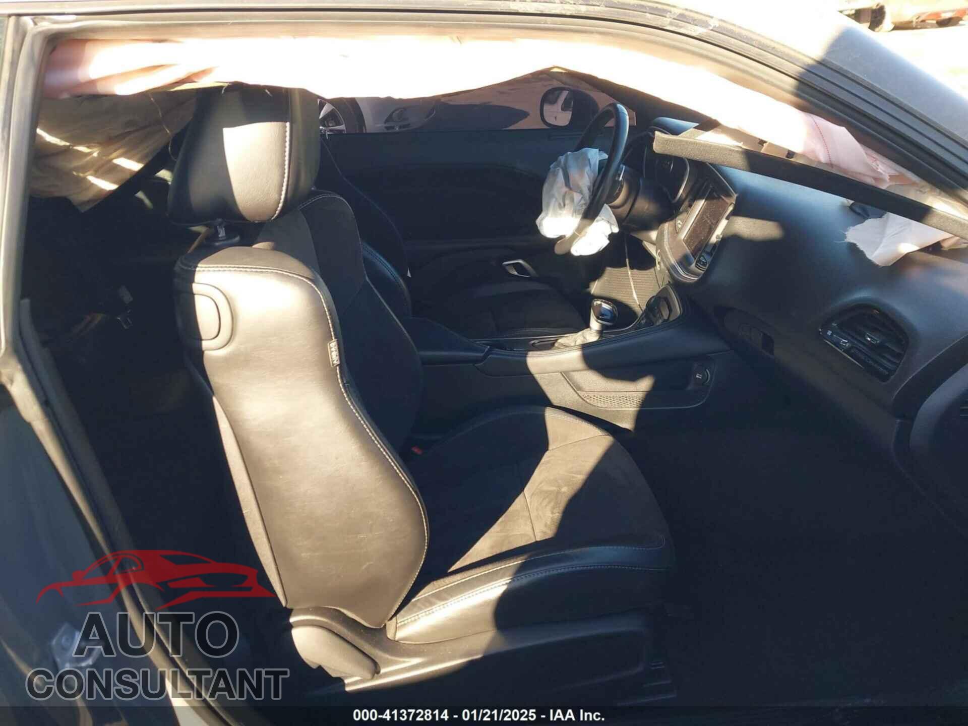 DODGE CHALLENGER 2017 - 2C3CDZFJ1HH592428