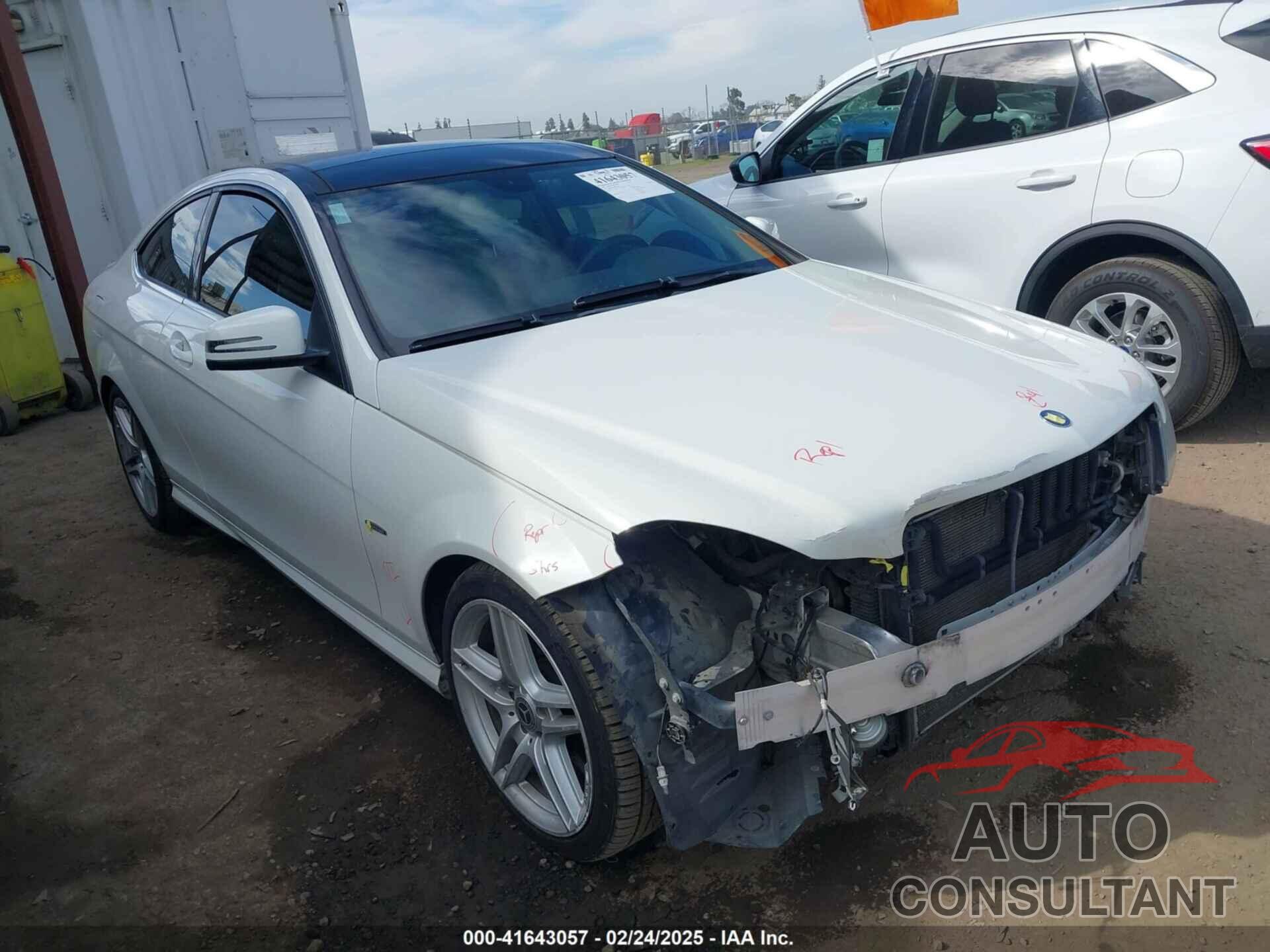 MERCEDES-BENZ C 350 2012 - WDDGJ5HB3CF814049