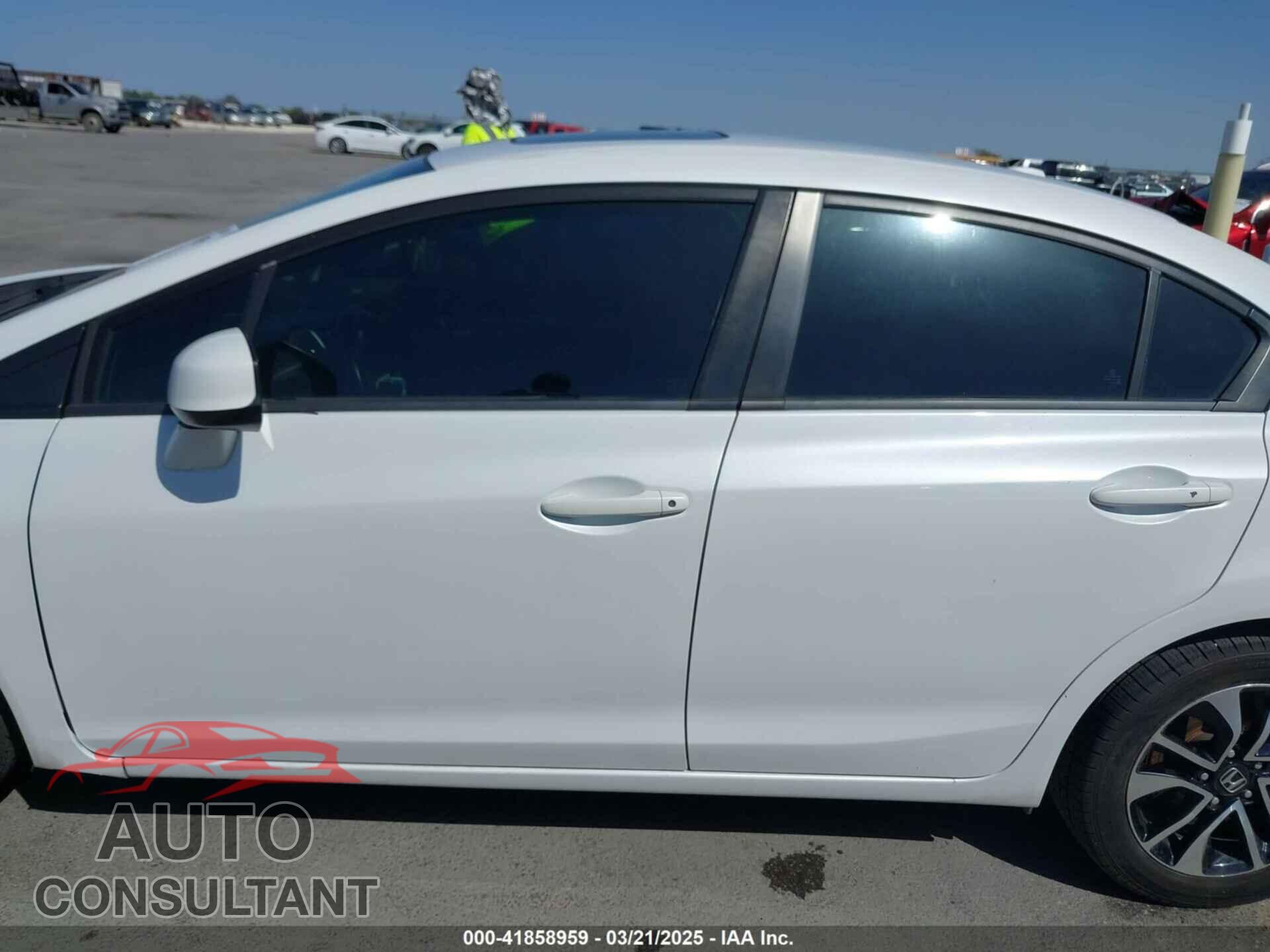 HONDA CIVIC 2013 - 19XFB2F94DE048572