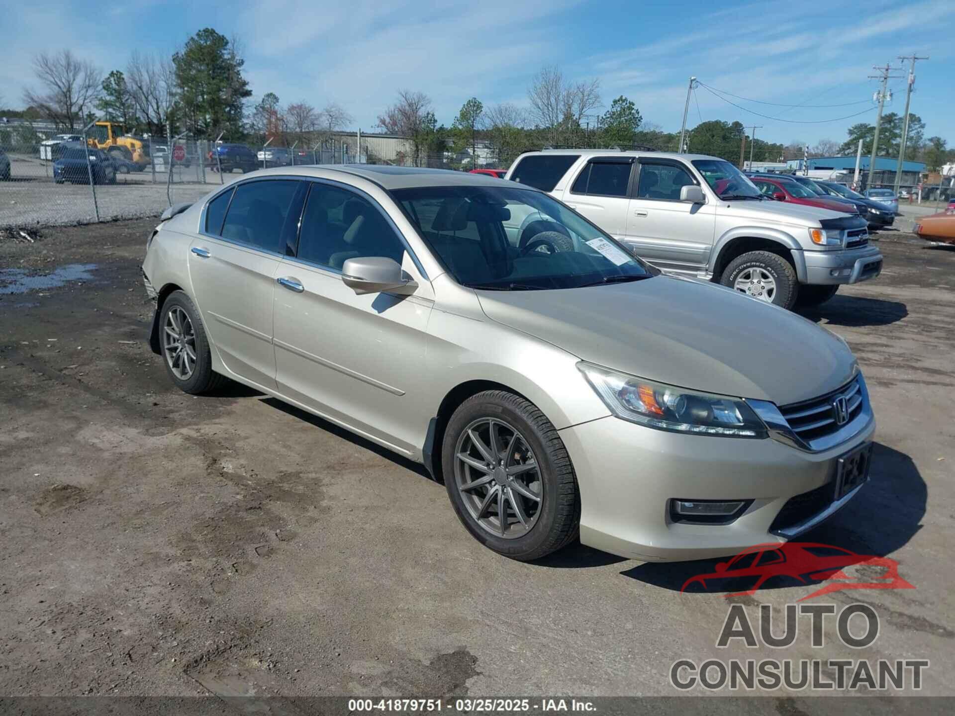 HONDA ACCORD 2013 - 1HGCR3F81DA016047