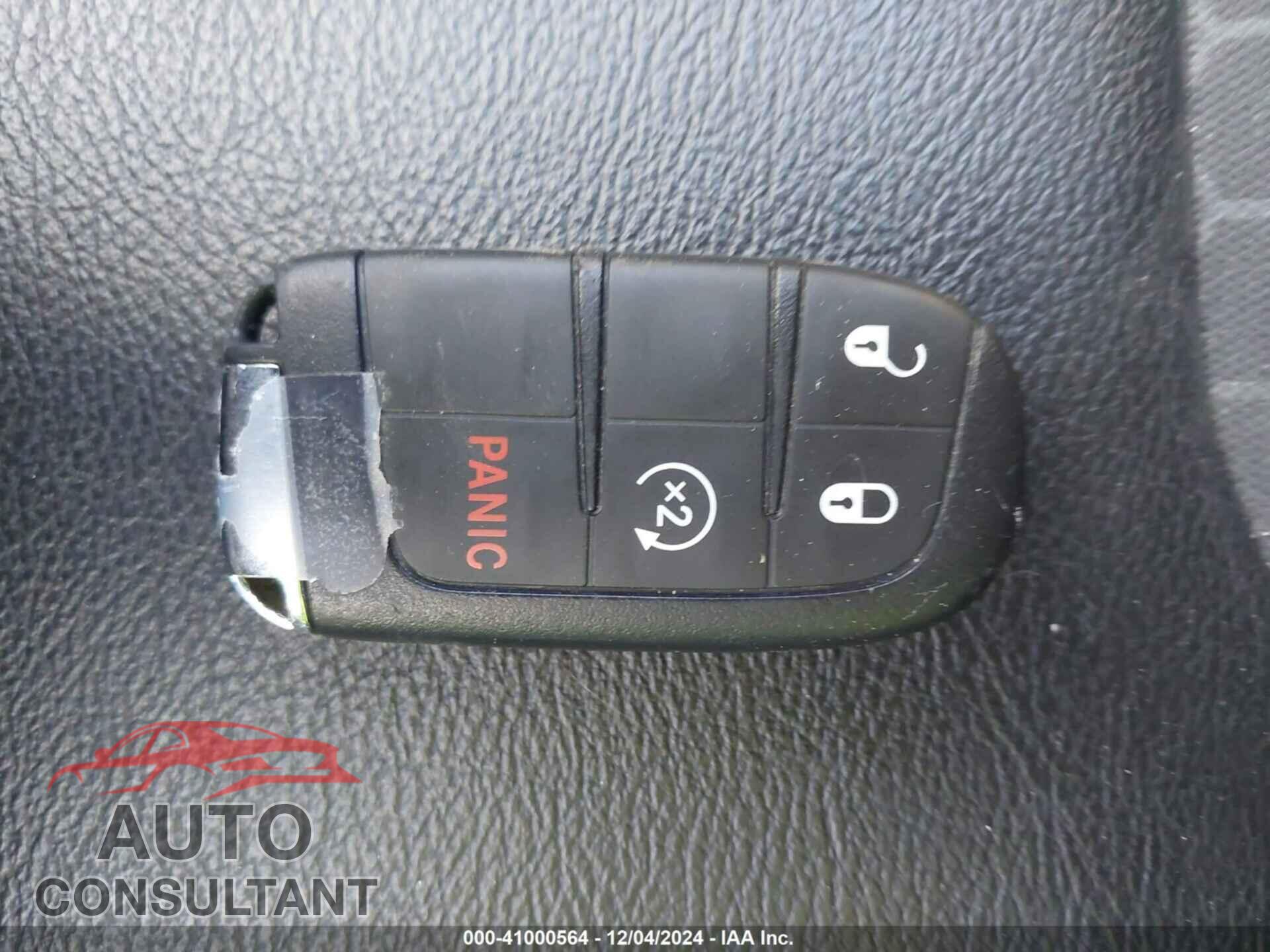 JEEP COMPASS 2019 - 3C4NJDBB3KT829059