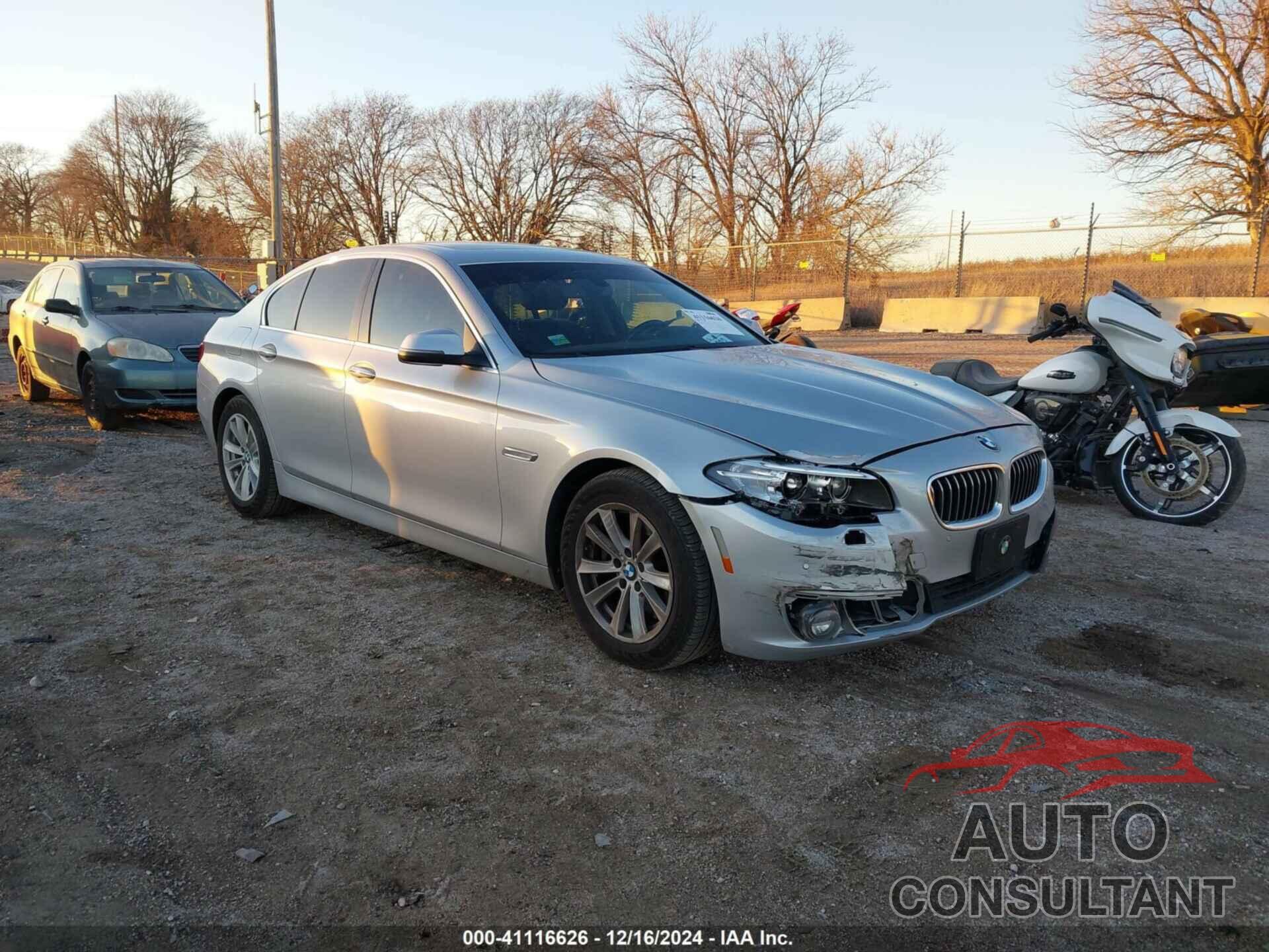 BMW 528I 2016 - WBA5A5C58GG347422