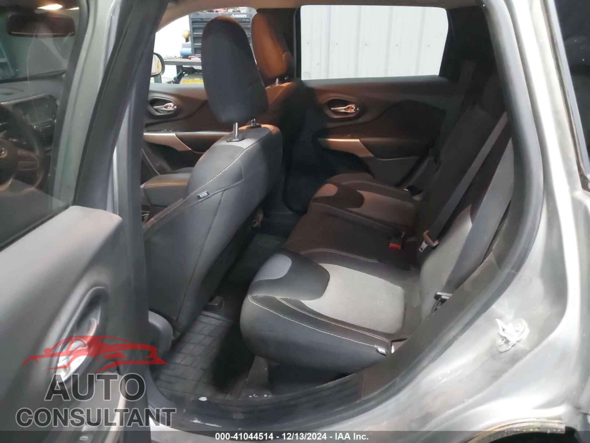 JEEP CHEROKEE 2017 - 1C4PJMAB8HW596583