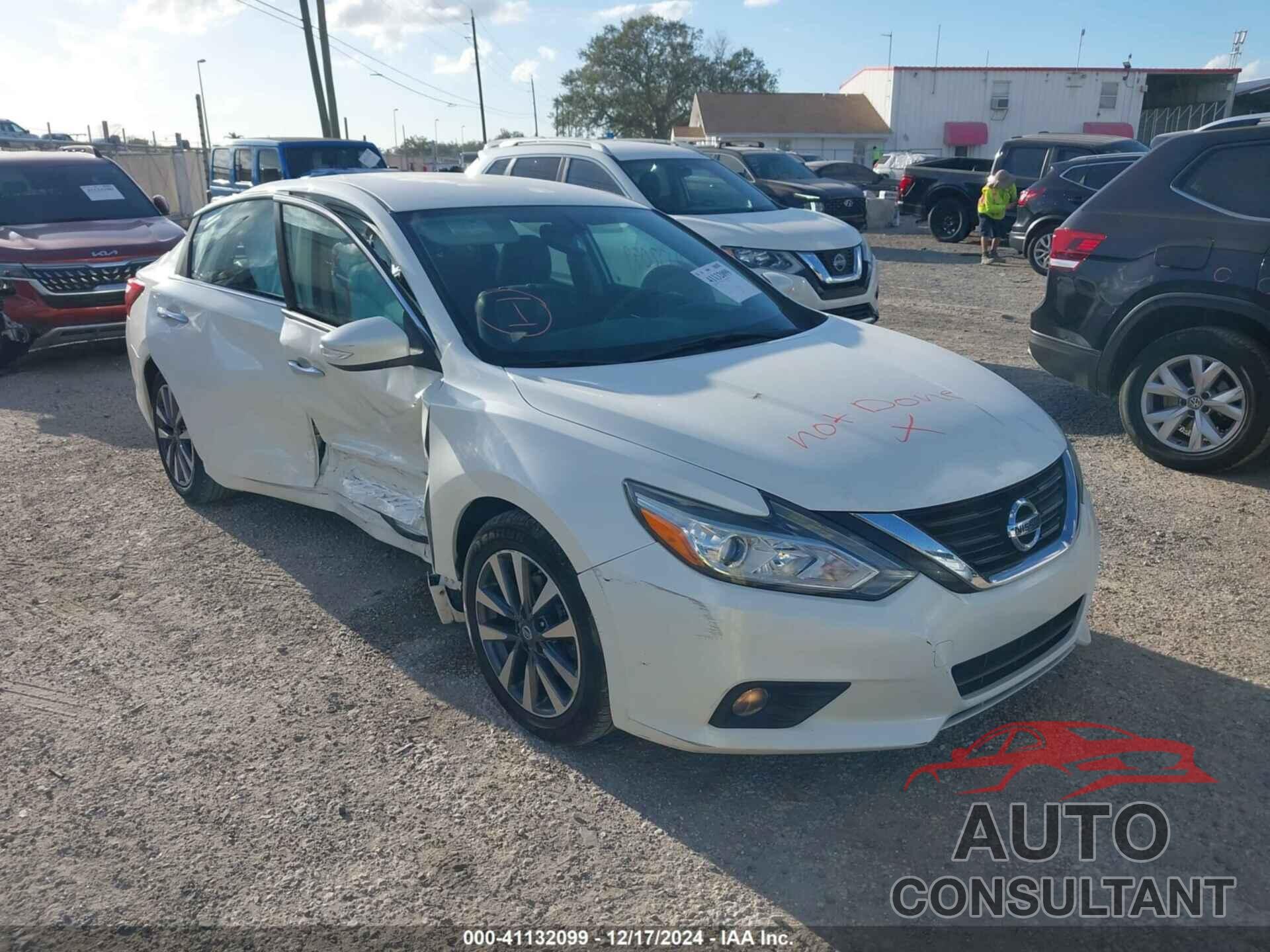 NISSAN ALTIMA 2017 - 1N4AL3AP0HC225995