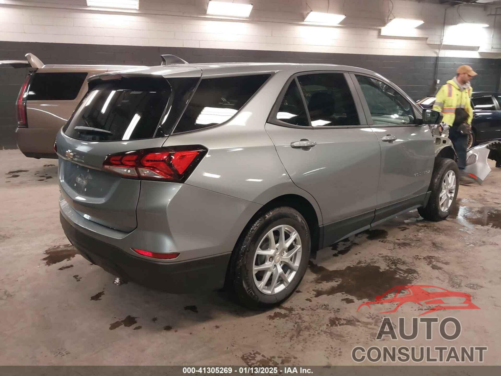 CHEVROLET EQUINOX 2023 - 3GNAXHEG1PL212690